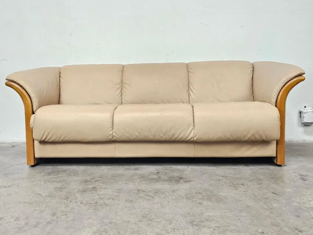 Leather Ekornes Stressless Sofa Manhattan Chairish