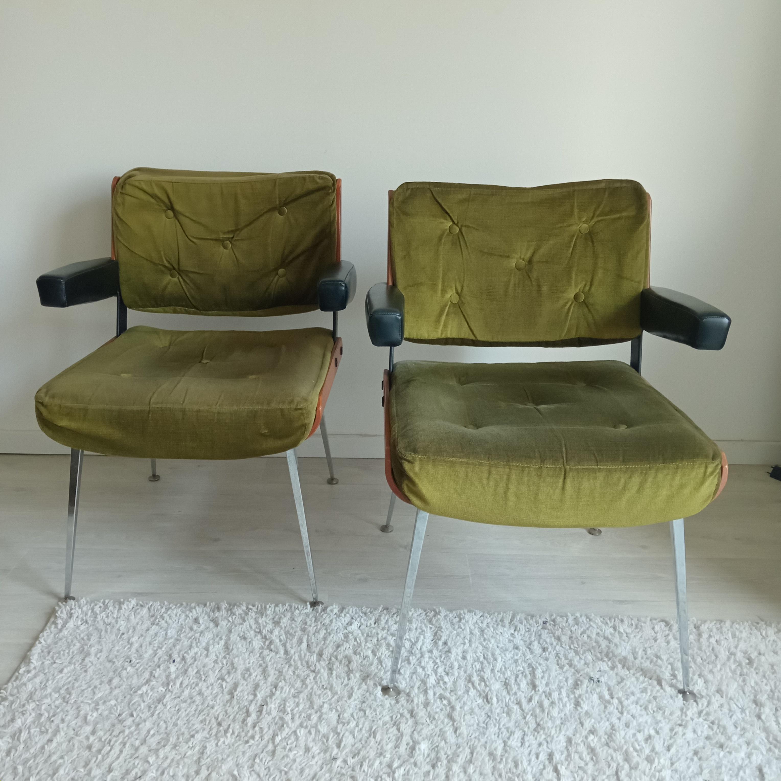 Mid-Century Modern French Armchairs by Alain Richard, 1950s, Set of 2