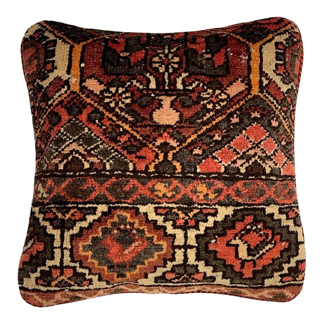 Vintage rug cheap pillows
