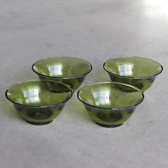 Vintage Green Glass Apple Shaped Fruit or Salad Bowl Set - 14