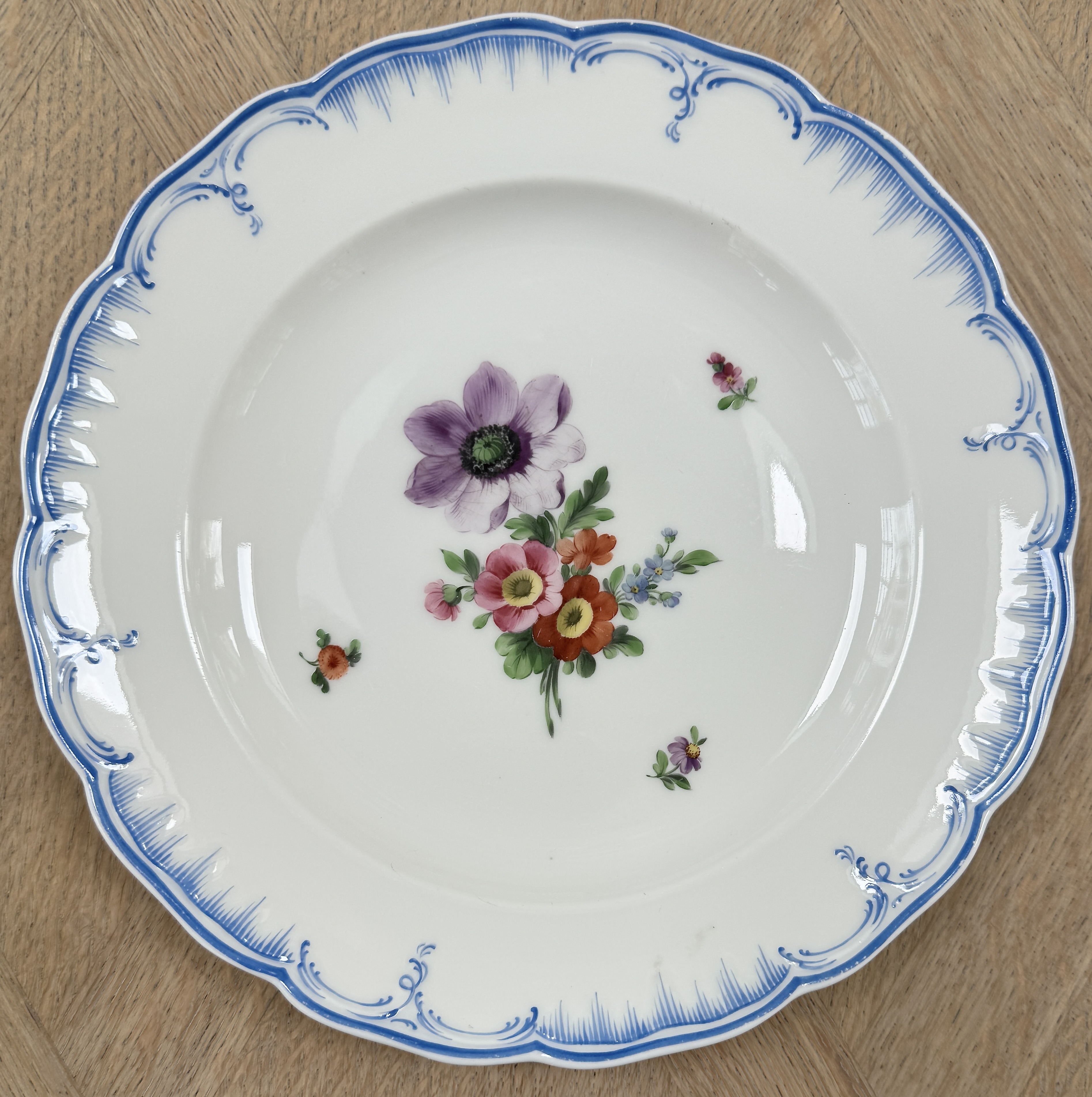 antique-porcelain-floral-