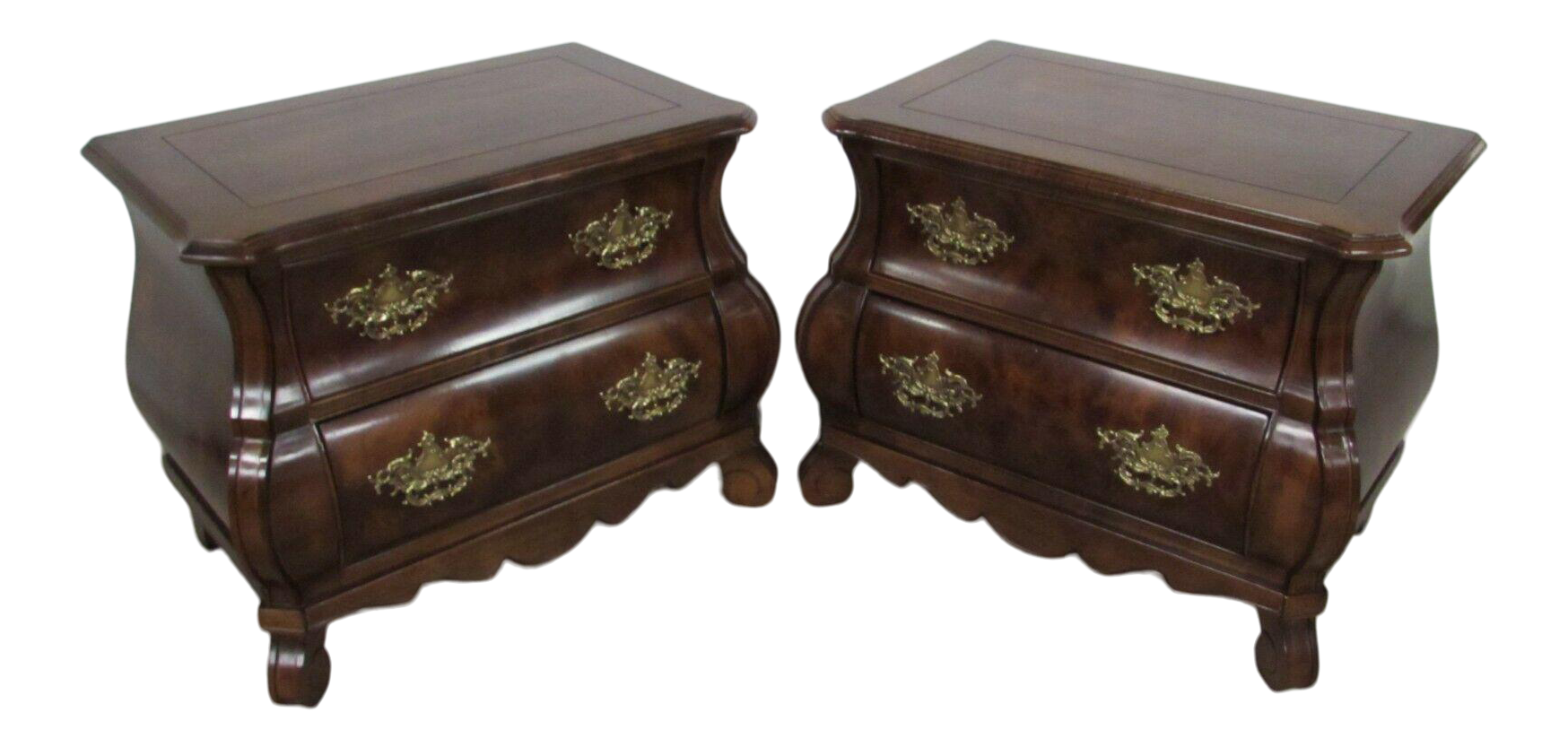 Late 20th Century Henredon Villandry Bombe Style Nightstands a Pair