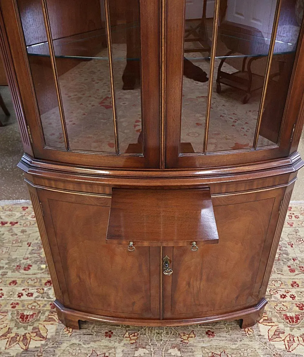 1990s English Bevan Funnell Reprodux Mahogany Chippendale Corner