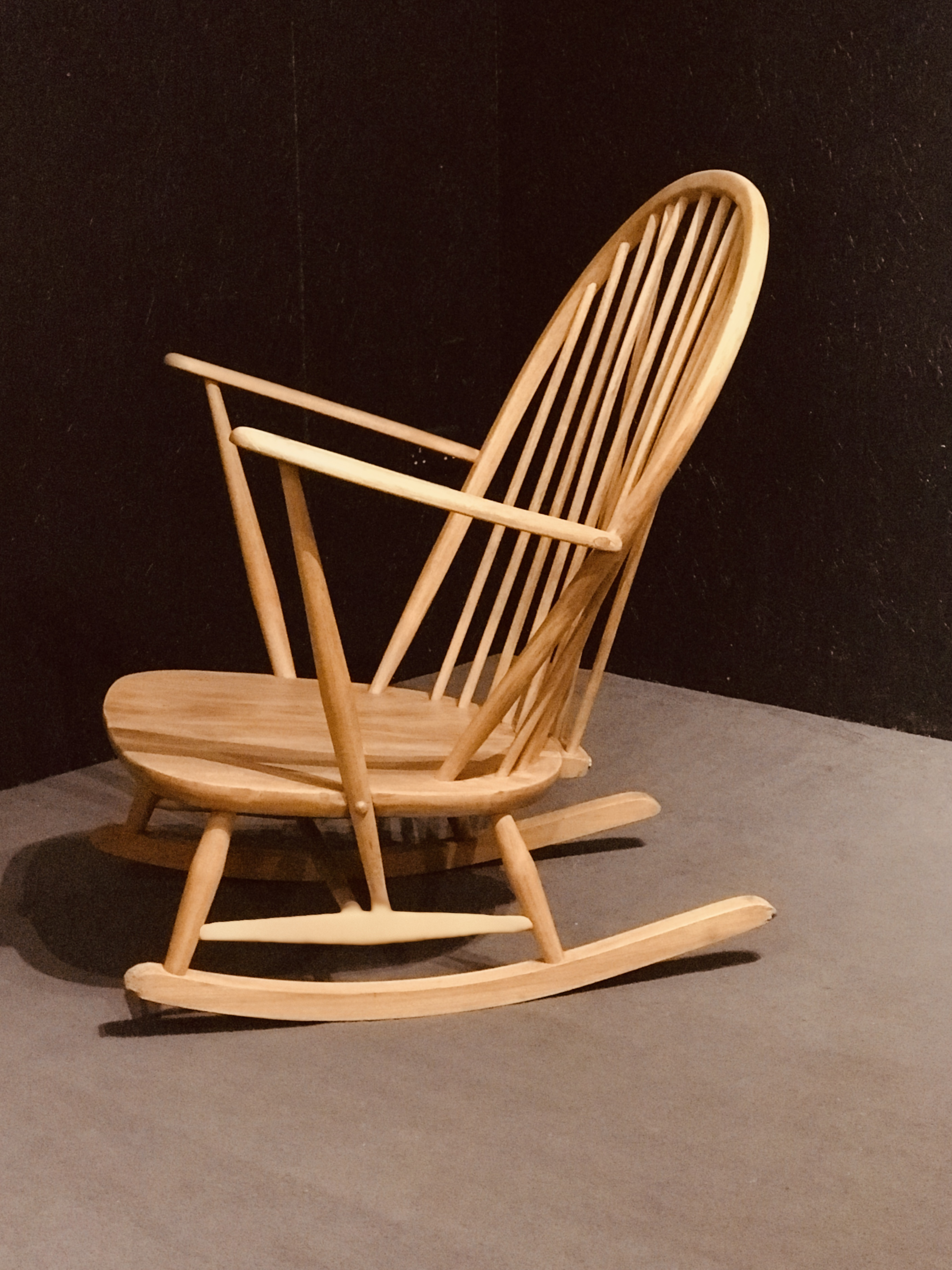 Mid Century Rocking Chair in Light Elm by Lucian Ercolani for
