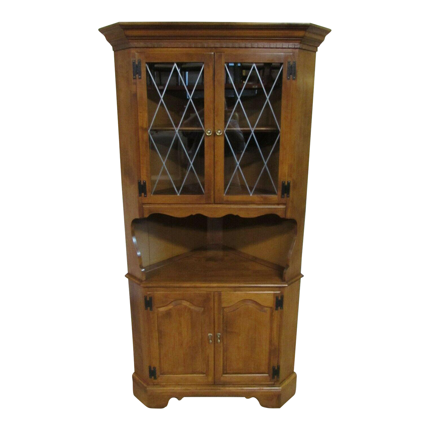 Vintage Ethan Allen Maple Corner China Chairish