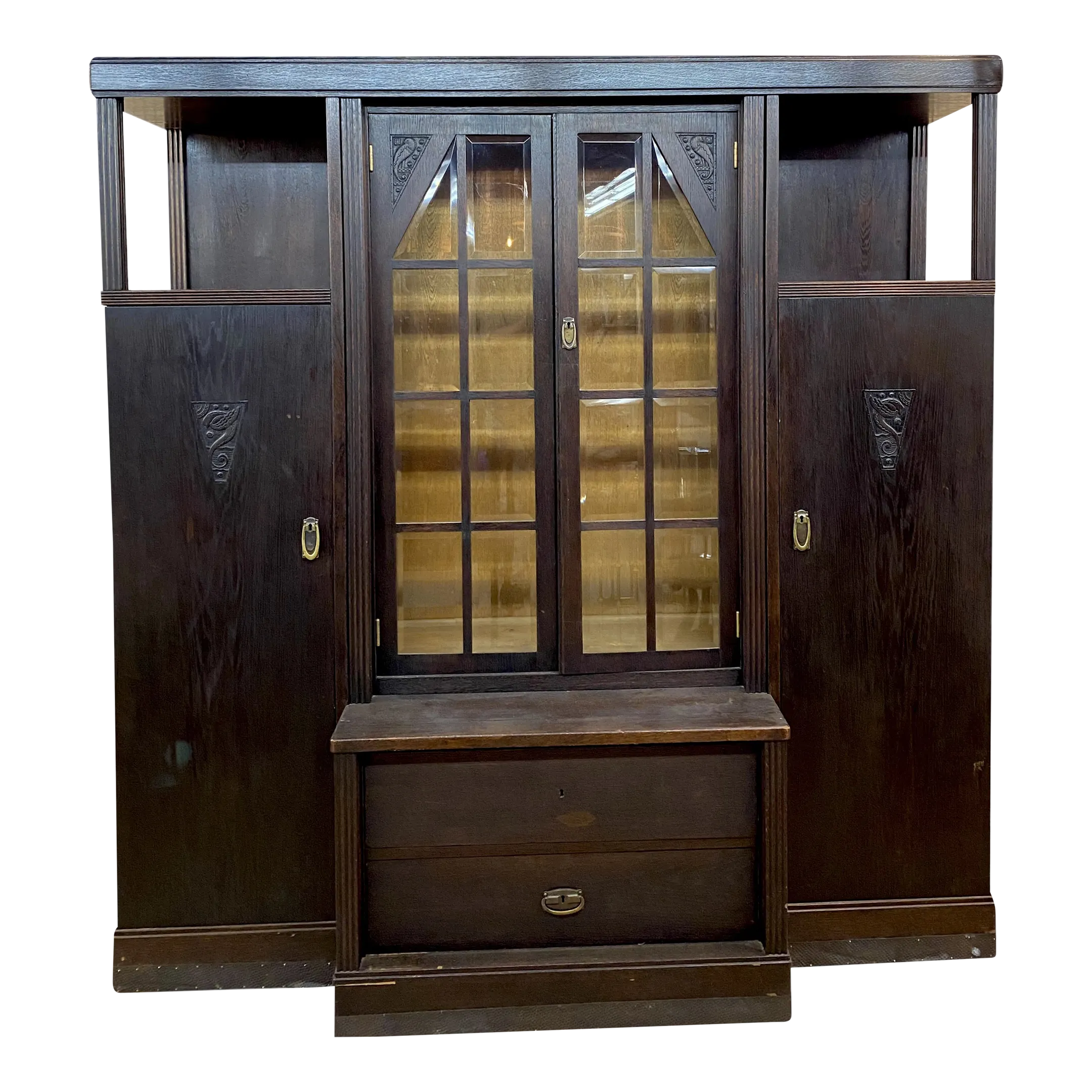 koos-karoly-cabinet-vienna-