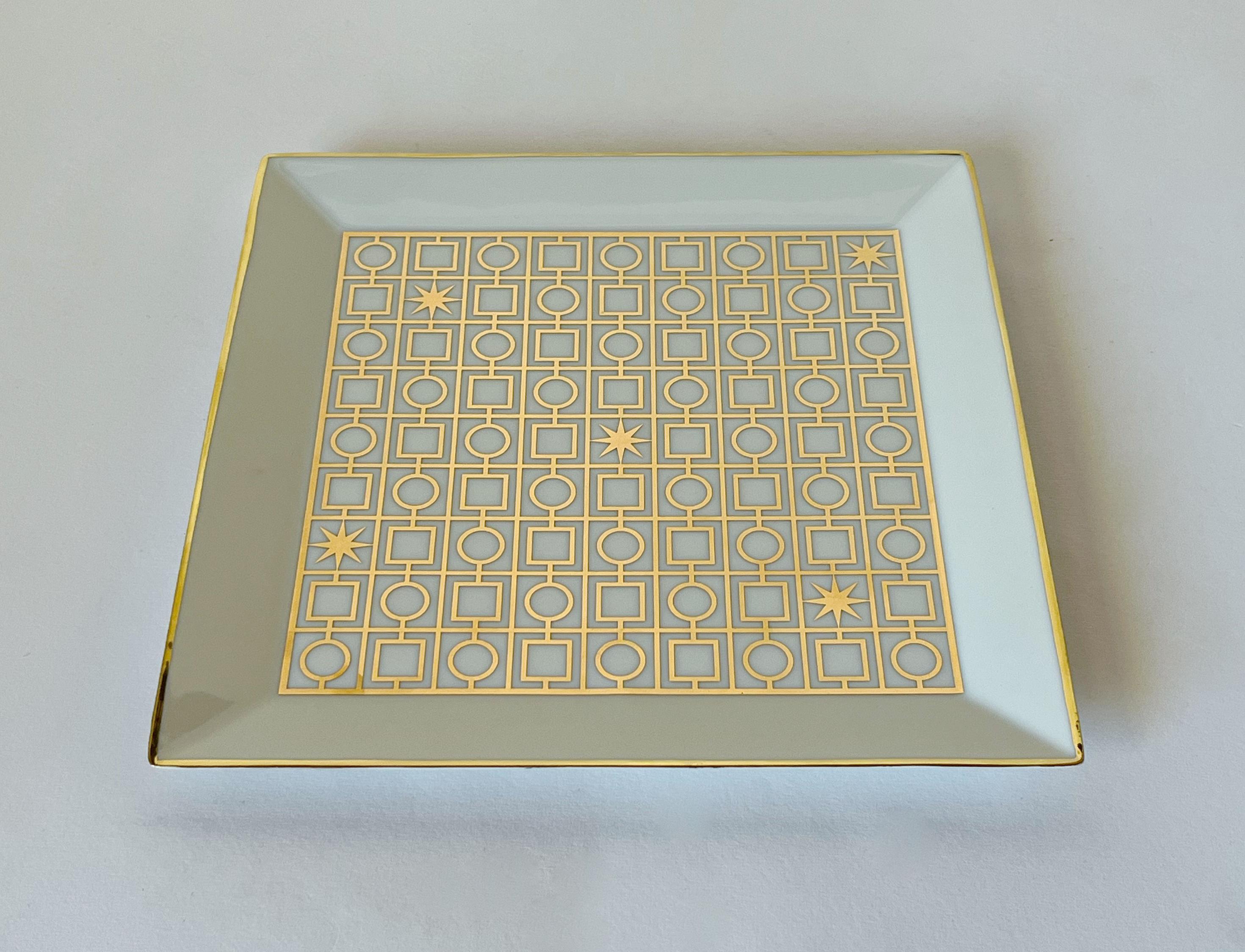 値下げ新品ブルガリ スクエア ポーセリン プレート Bvlgari Square Bulgari Square Porcelain Plate | Chairish