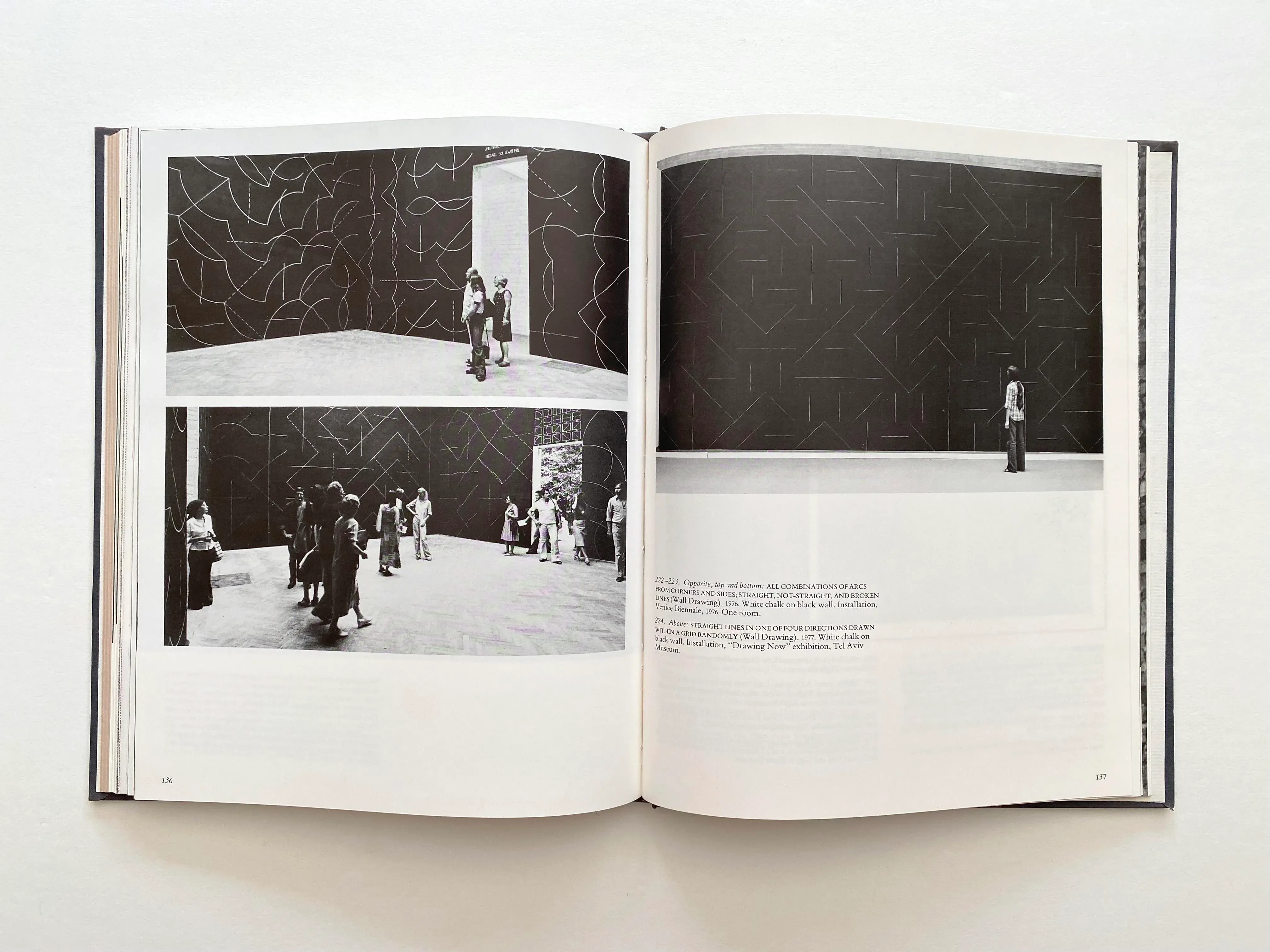 アート・デザイン・音楽 SOL LEWITT ARTIST'S BOOKS SOL LEWITT ARTIST'S BOOKS - メルカリ