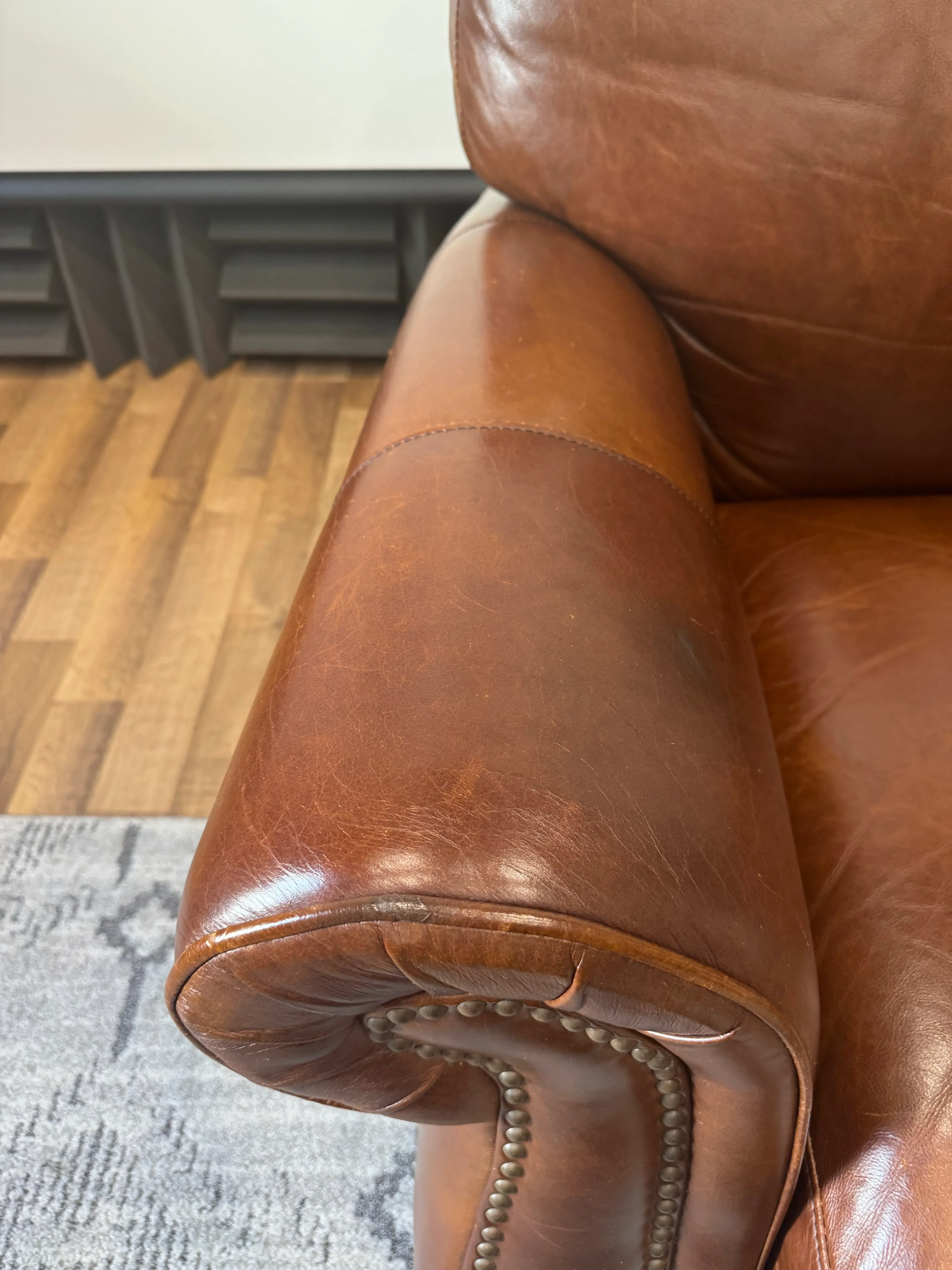 Vintage Traditional Chocolate Brown Solid Leather Club Recliner With Brass Nailhead Trim