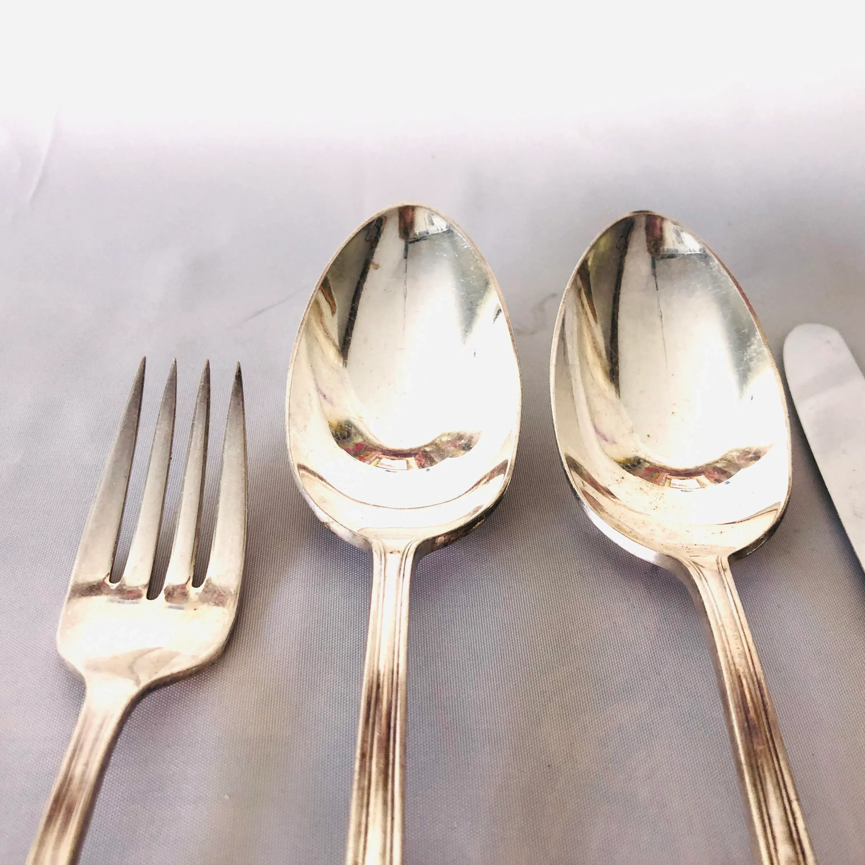 Stratford plate sectional silverware hot sale