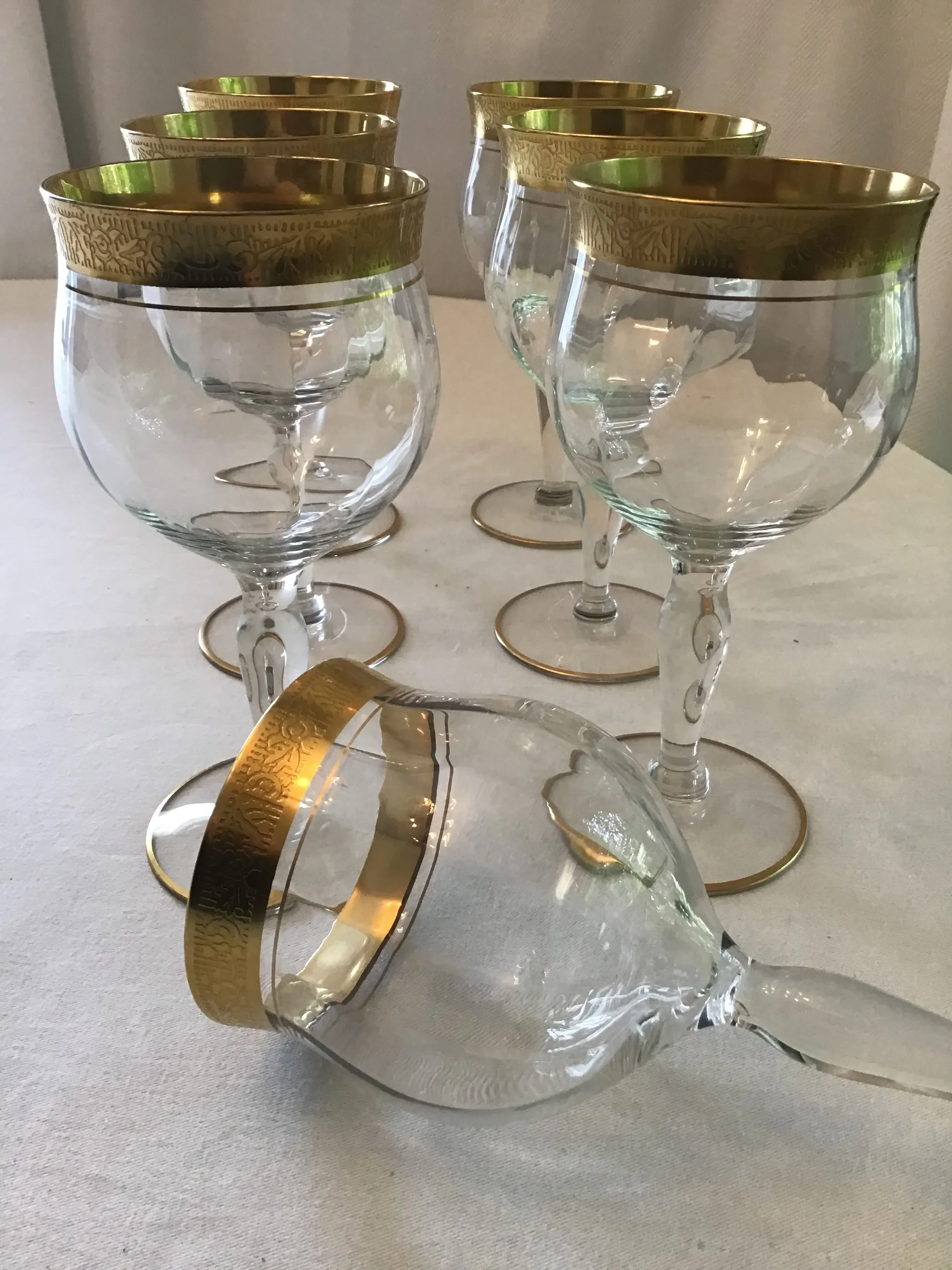 Vintage Gold-Rimmed Wine/Bar Glasses Set/4 – Arrow&Branch Home