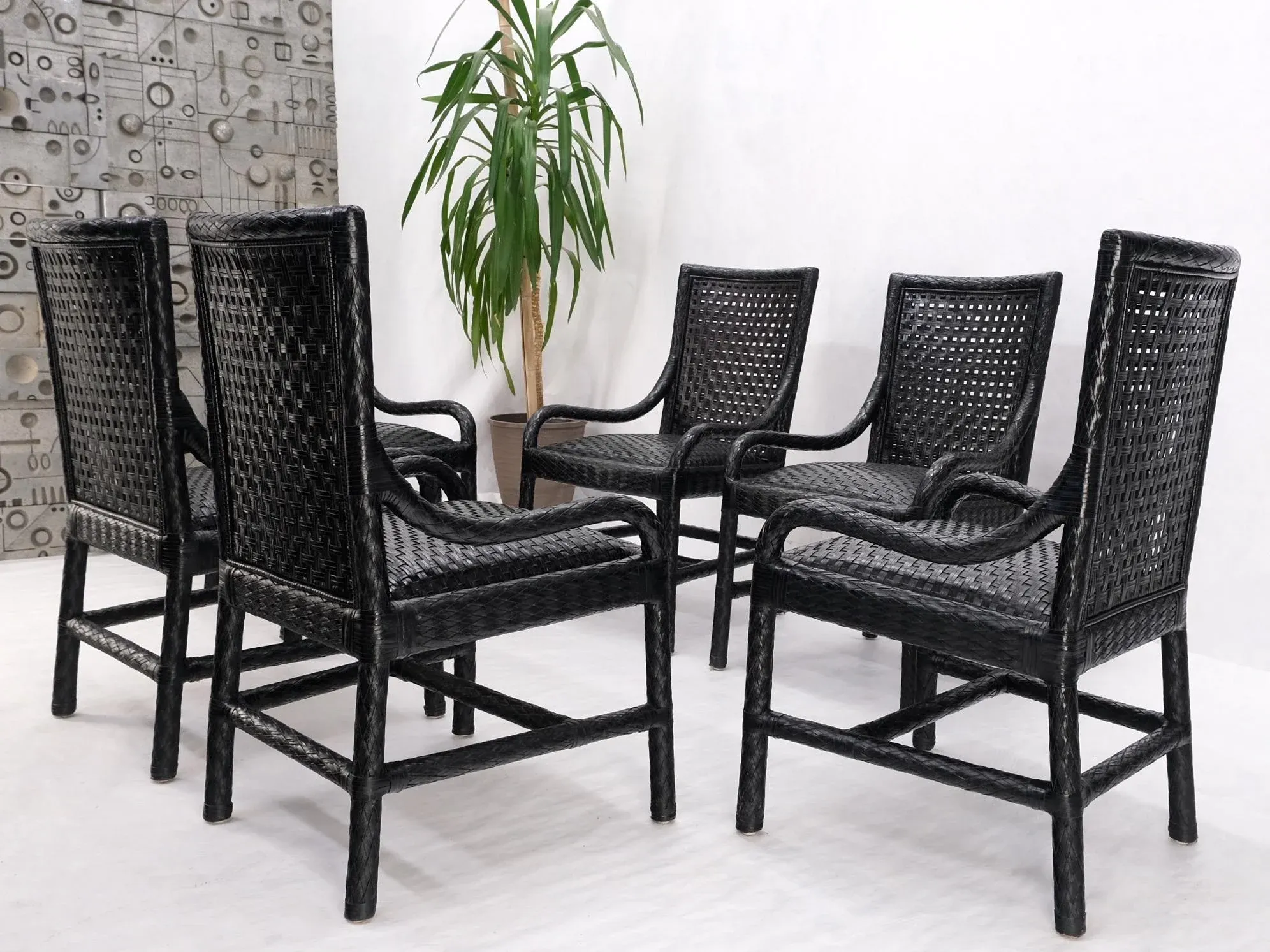Black leather strap chair clearance