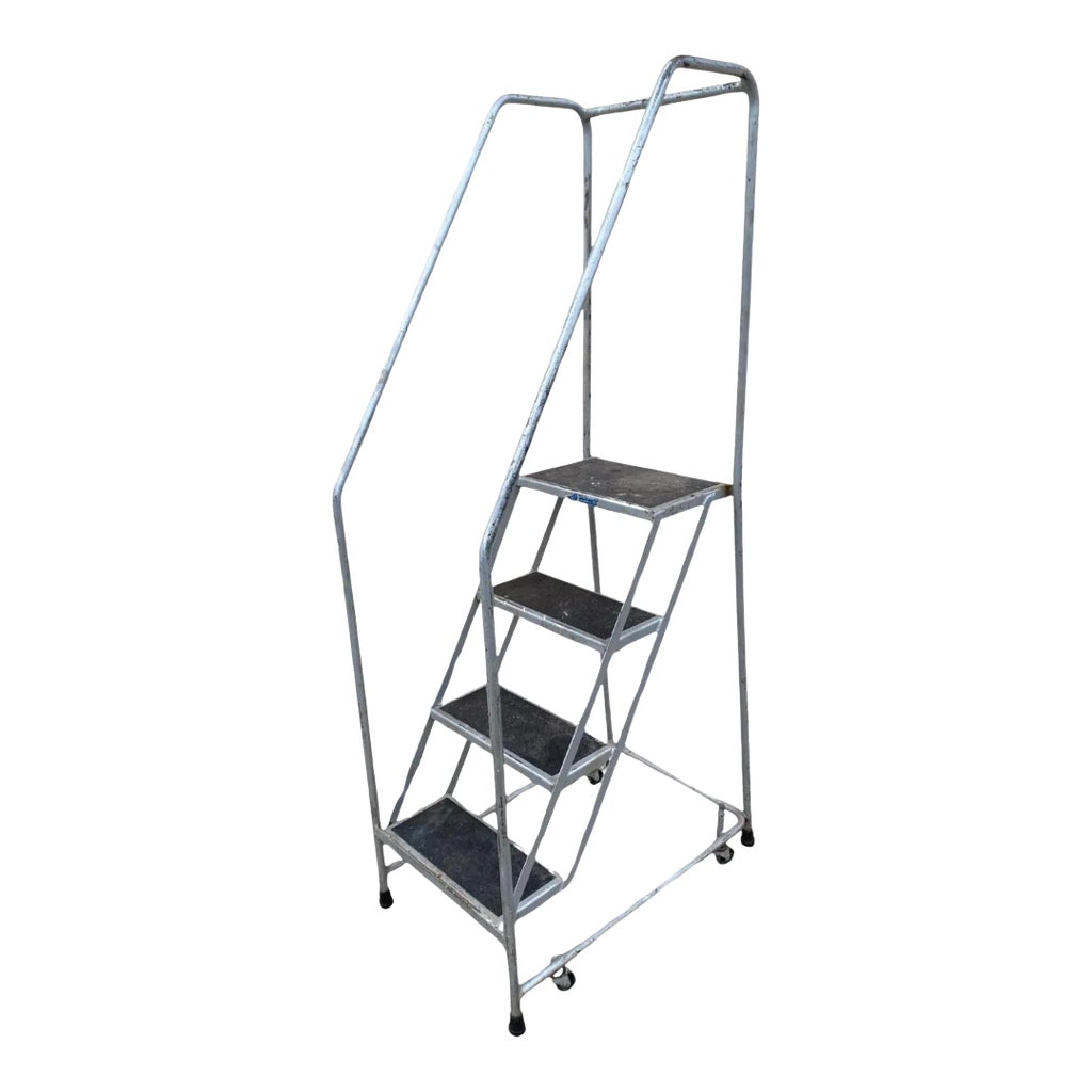 Vintage Ballymore Warehouse Garage 4 Step Metal Rolling Safety Ladder ...