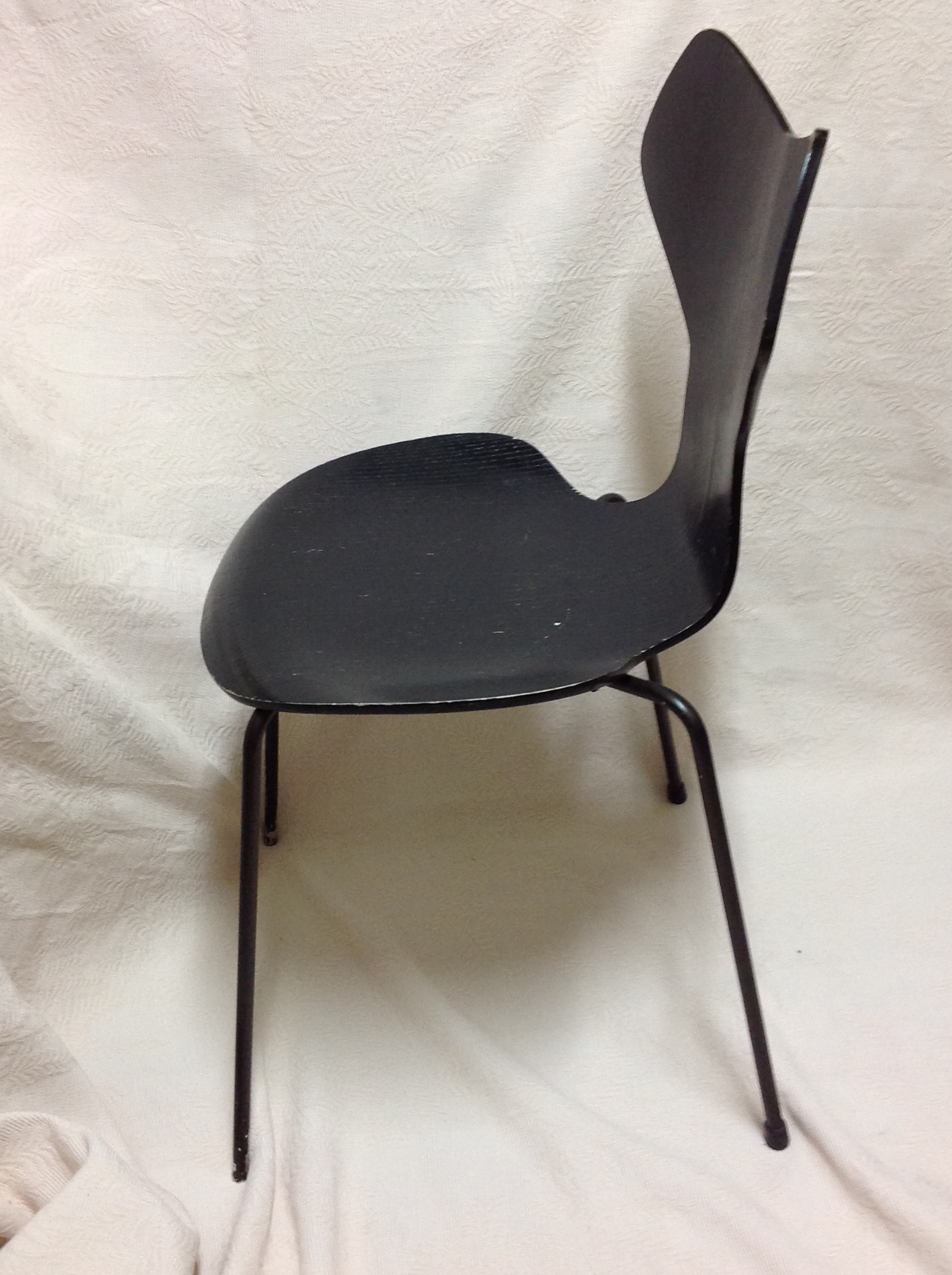Arne Jacobson Black 195 Republic of Fritz Hansen Chair