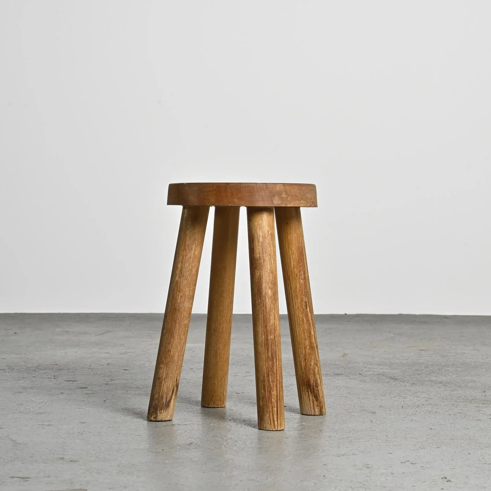 シャルロットペリアン Les Arc stool 1960s Stool by Charlotte Perriand for Les Arcs, 1960s | Chairish