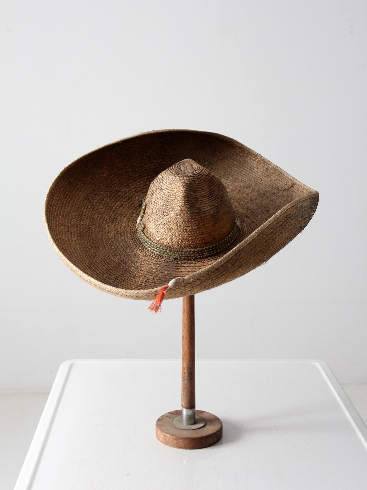 1940s-mexican-sombrero-0869