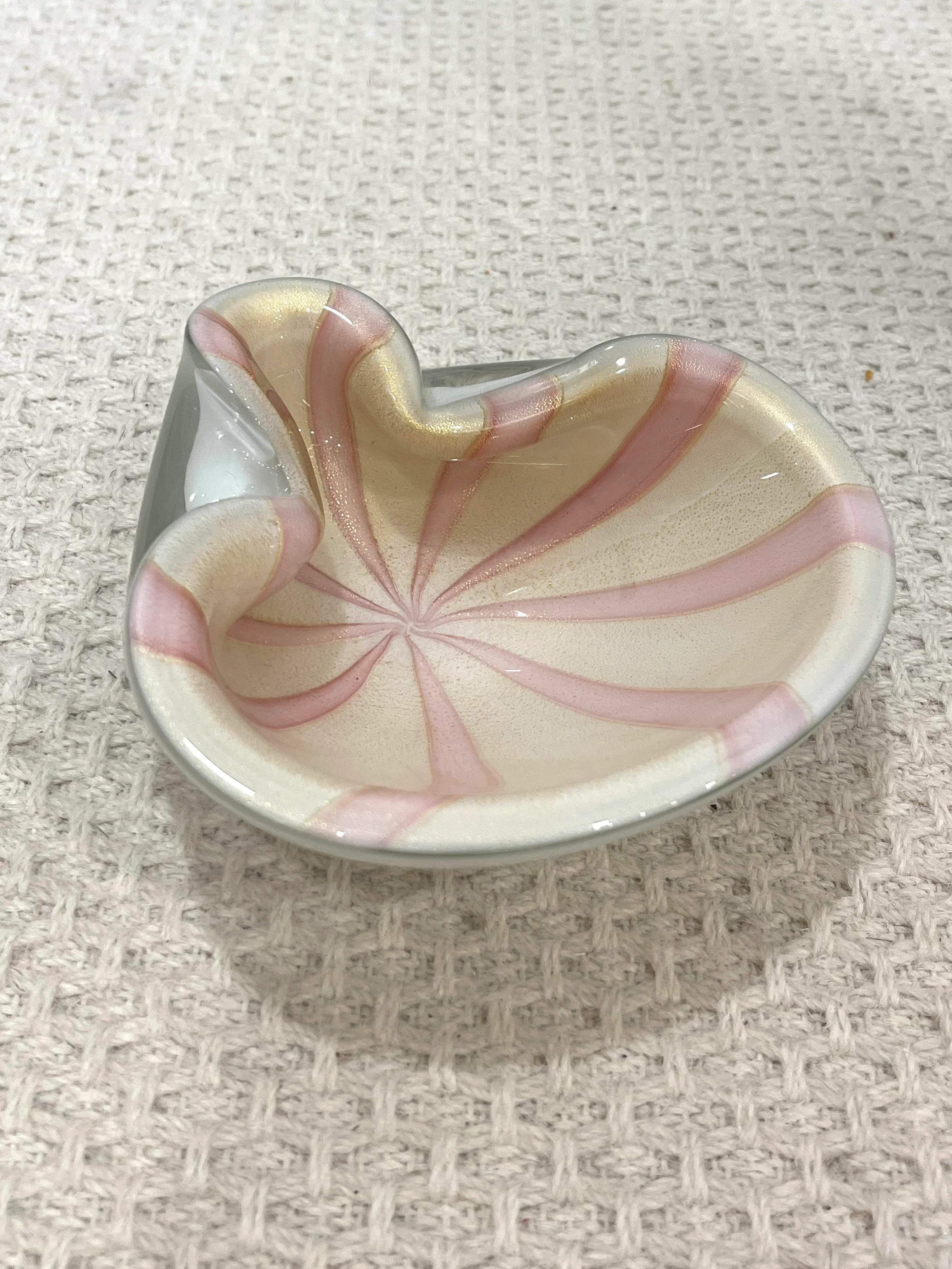 1960s Alfredo Barbini Murano Circus Tent Pink Catch All/Bowl