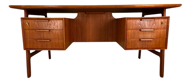 Model 75 Executive Desk by Gunni Omann for Omann Juns Møbelfabrik, 1960s