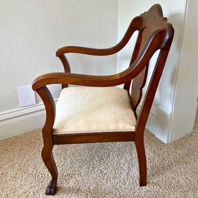 Late 19th Century Georgian-Style, Walnut Paw Foot Dining Chair