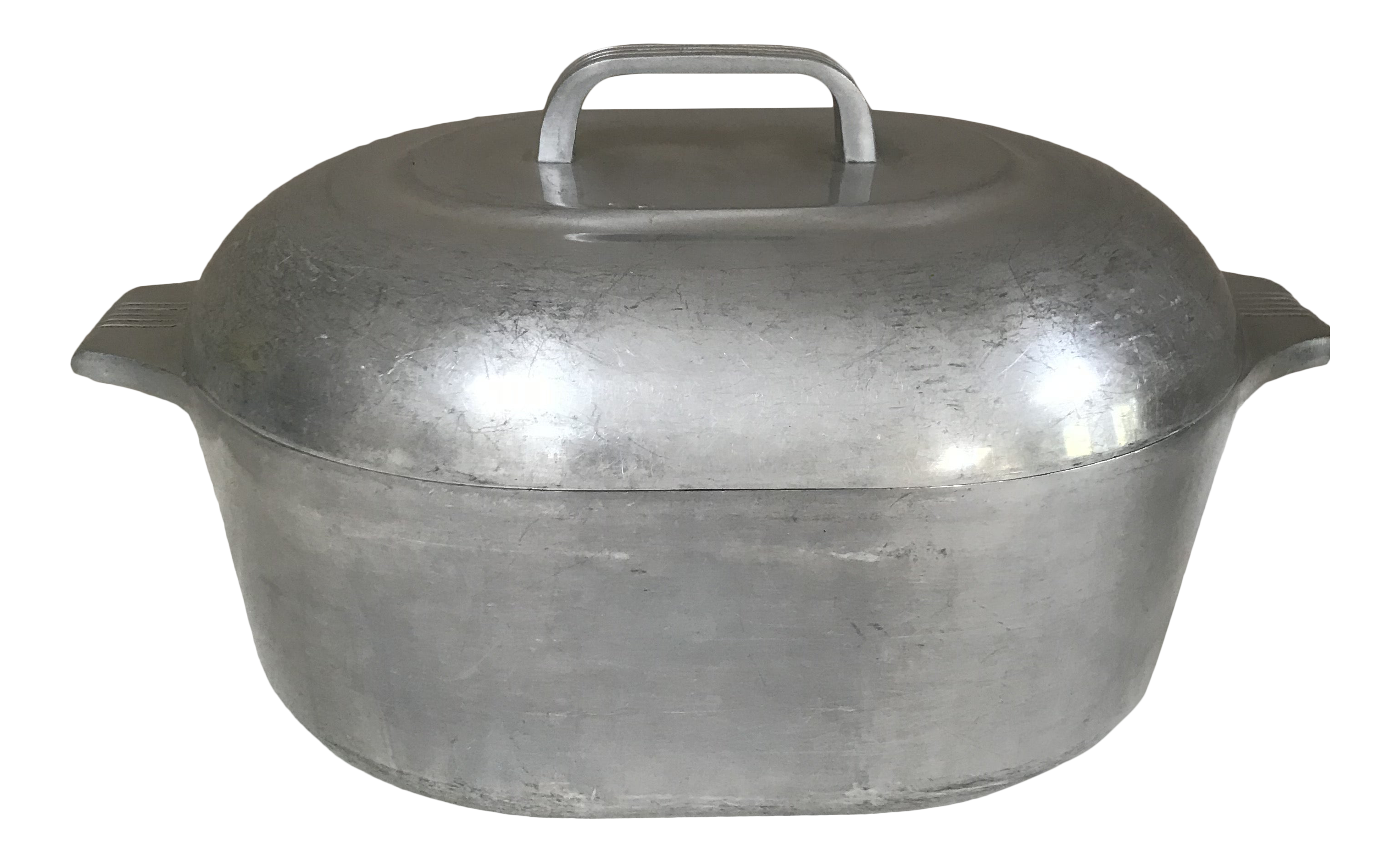 antique cookware, vintage Wagner Ware Magnalite cast aluminum pots, pans,  dutch oven  HAVE THE SKILLET.