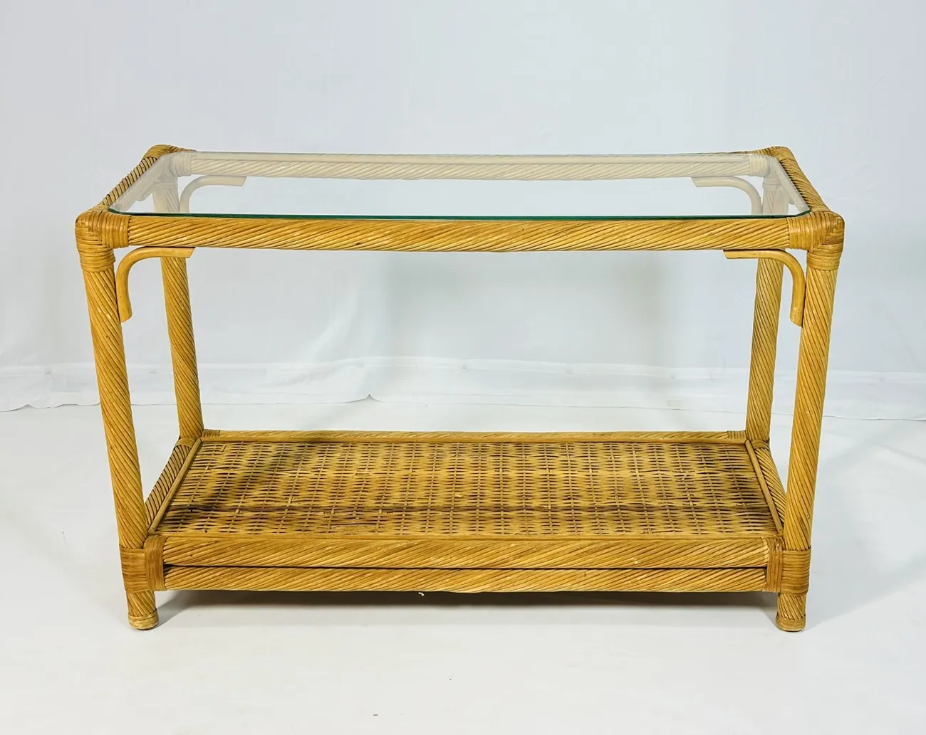 1960s-vintage-twisted-rattan-