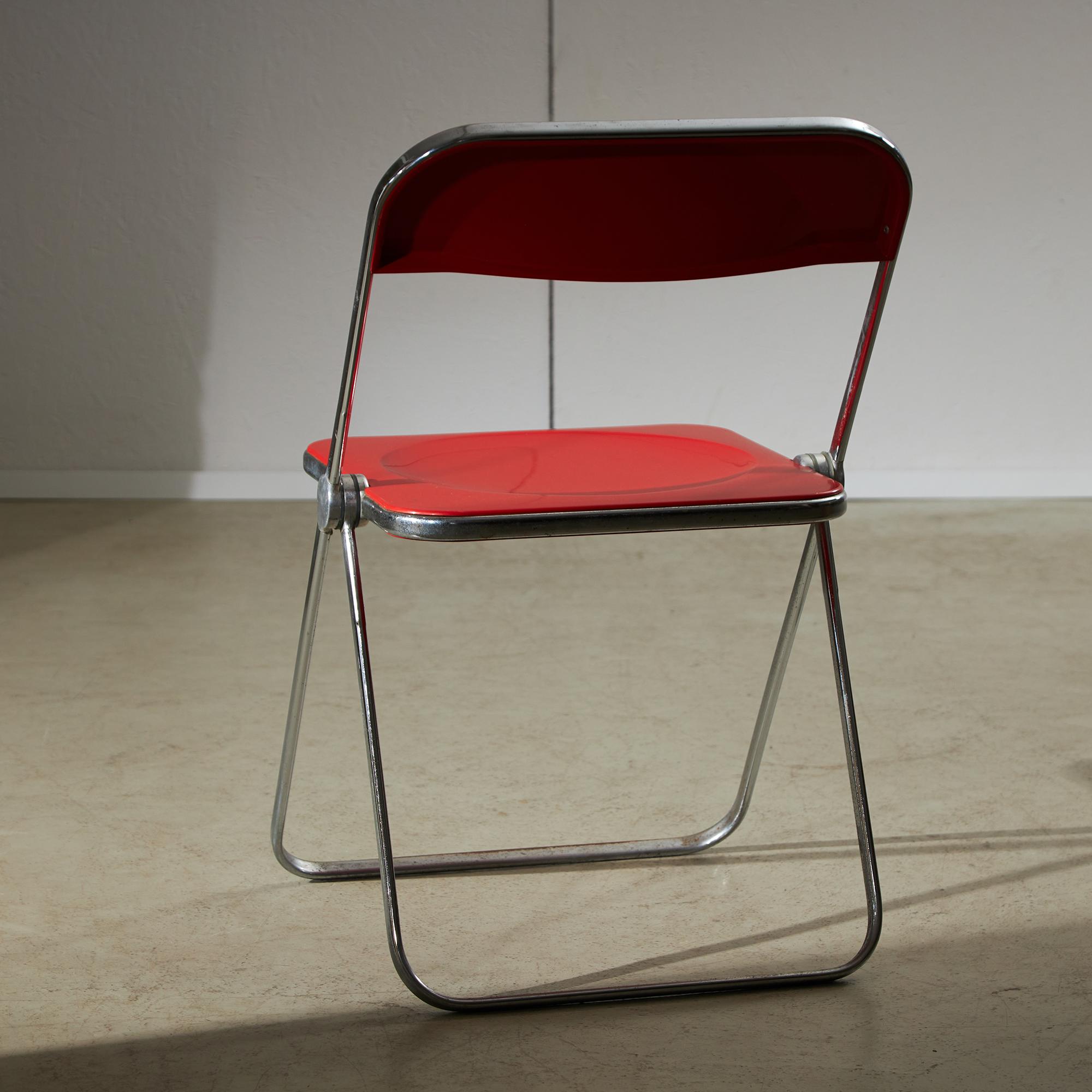 二脚オリジナル CASTELLI PLIA Giancarlo Piretti Plia by Giancarlo Piretti - Anonima Castelli