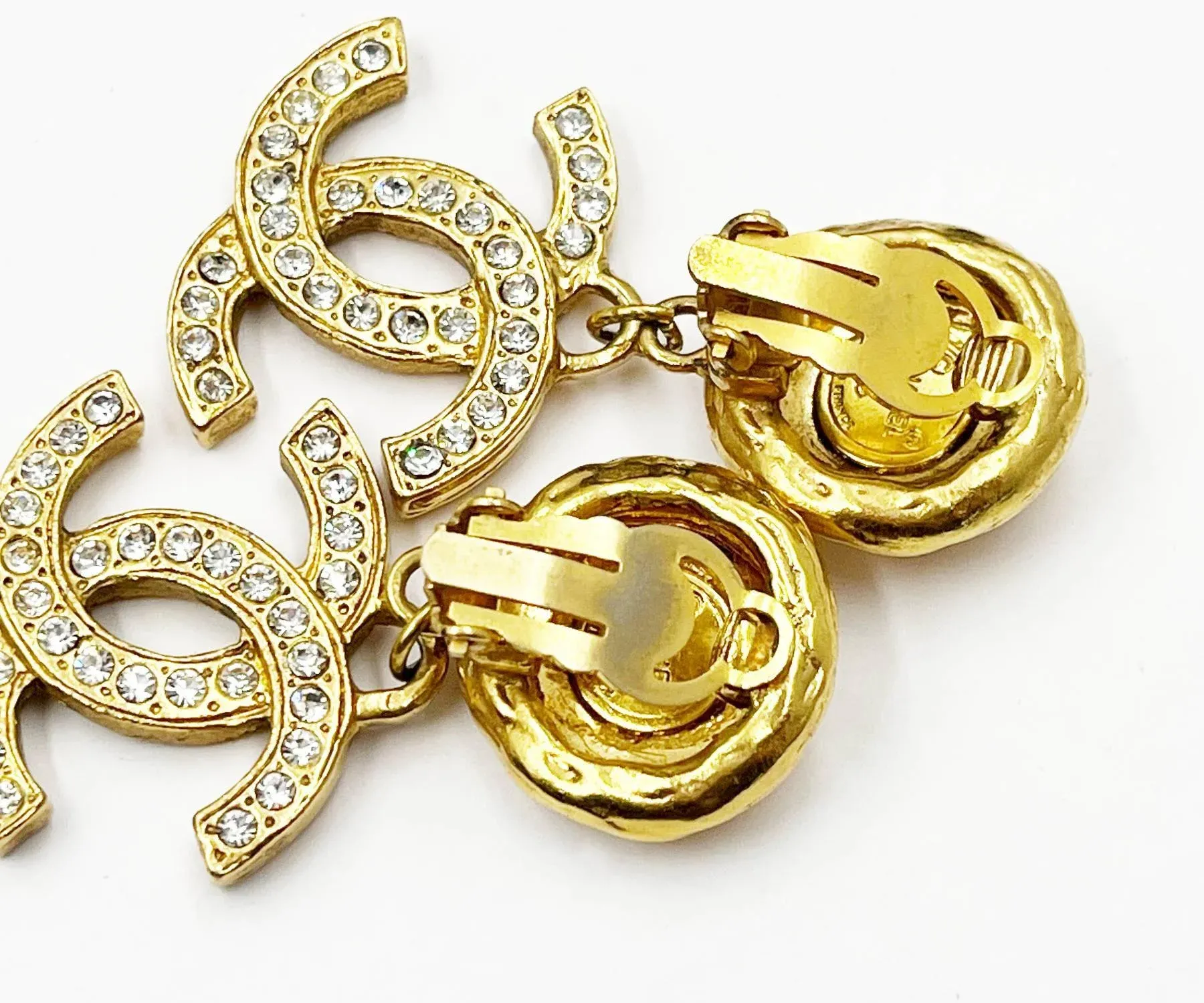 Chanel Vintage Gold Plated Round Texture CC Crystal Dangle
