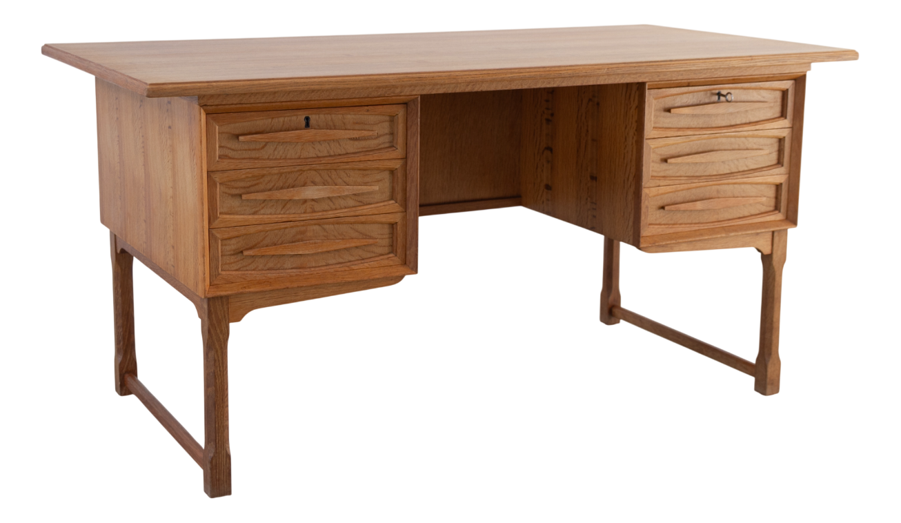 Mid-Century Modern Danish Freestanding Oak Desk by Henning Kjærnulf, 1960s