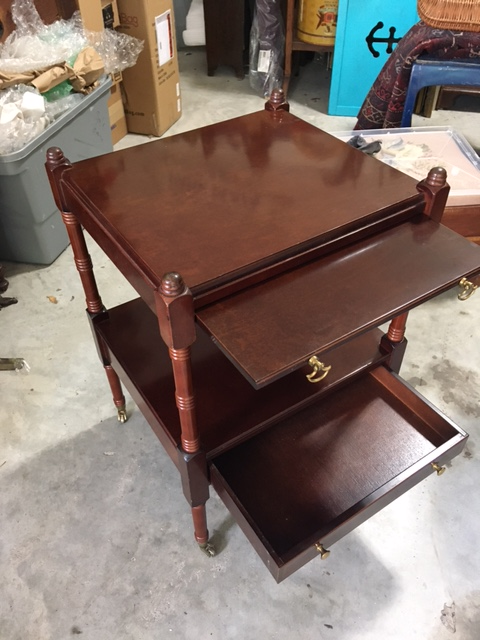 1990s Vintage Bombay Side Table | Chairish