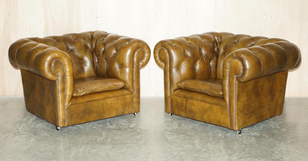 Vintage Chesterfield Sofa and 2 Club Chairs in Green Leather, Set of 3
