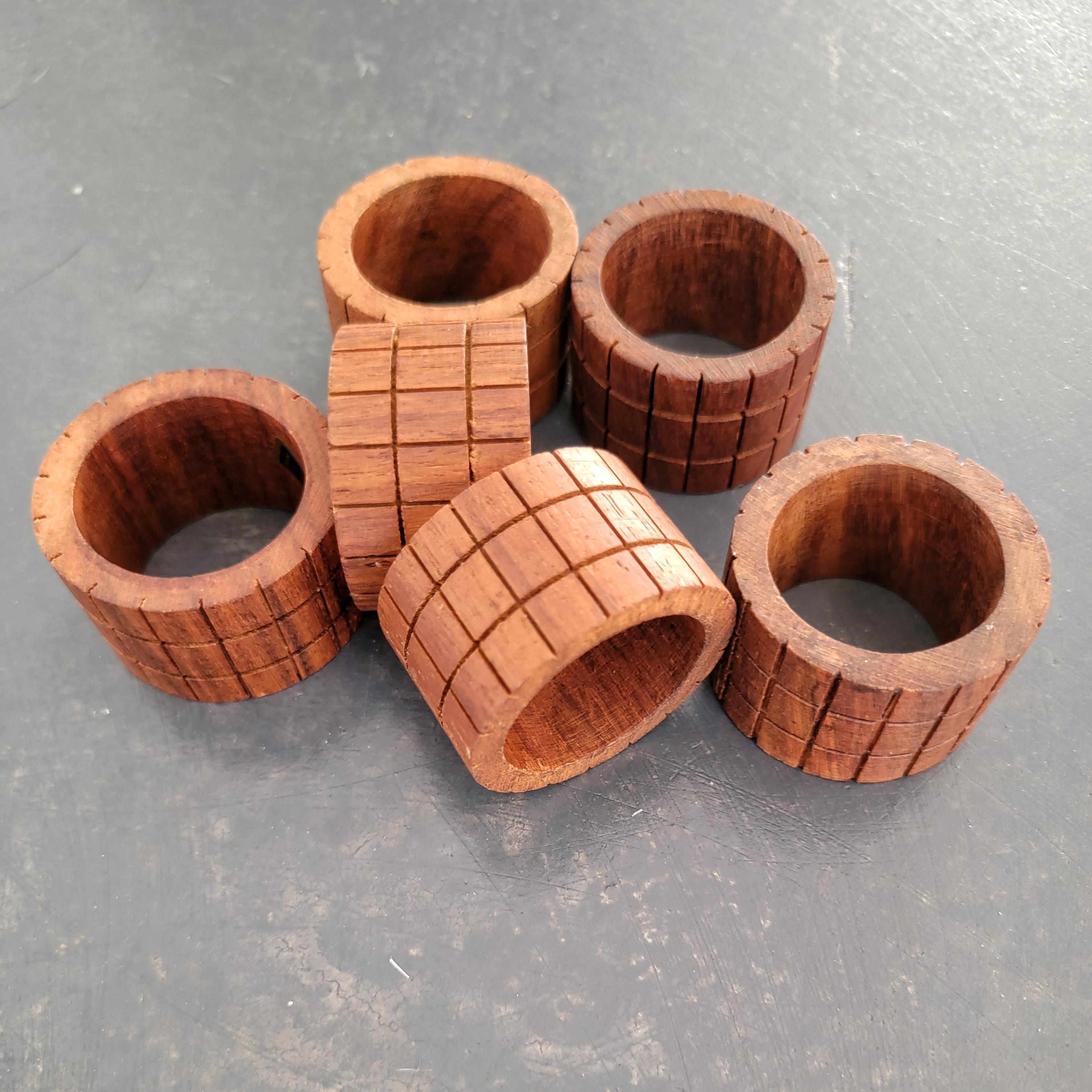 Vintage Wood Napkin Rings Set of 6. Striped Wood Napkin Rings