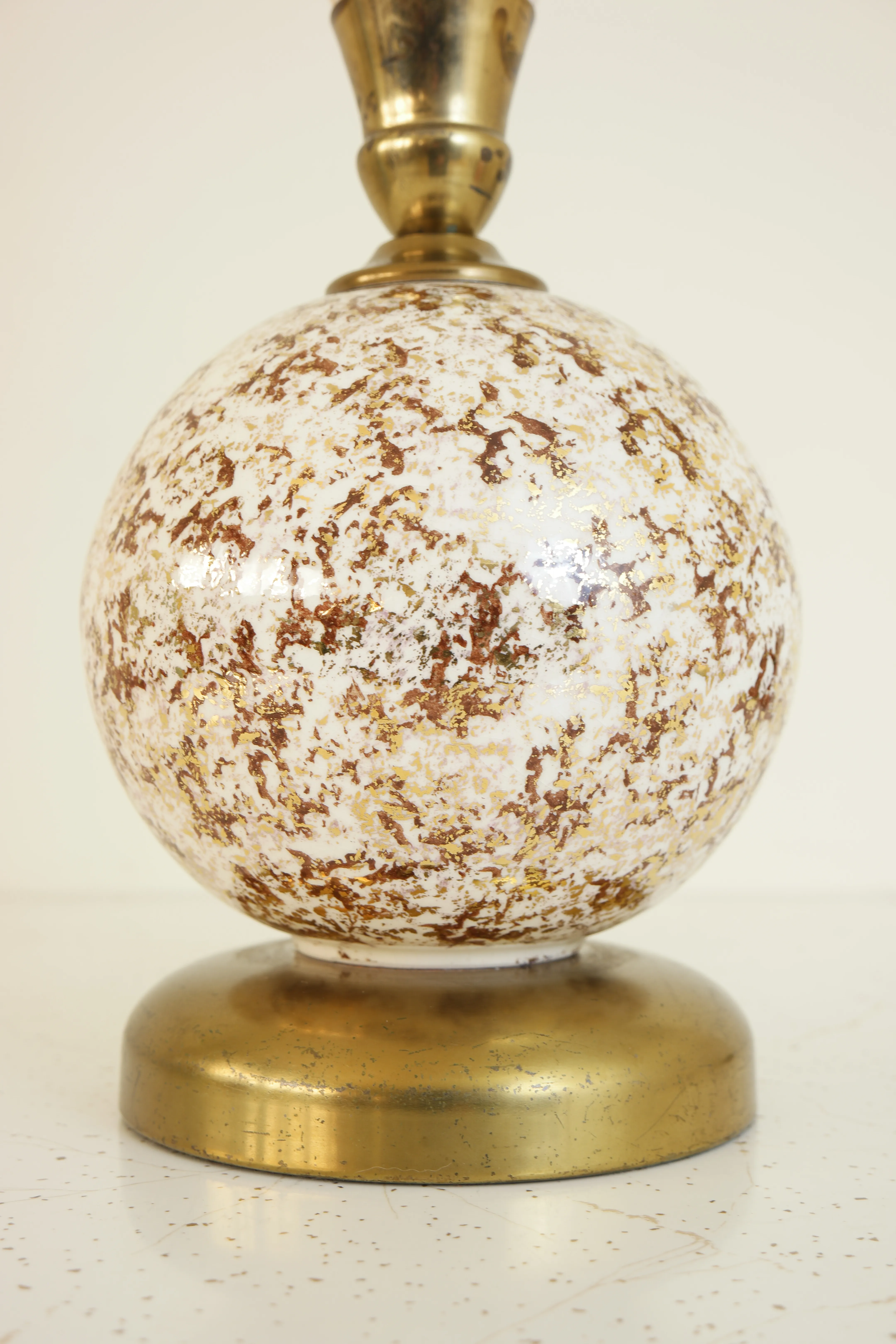 Starbucks Sangria and Gold Bling Tumblers Bundle1940s Vintage Gold & White Speckled Table Lamp