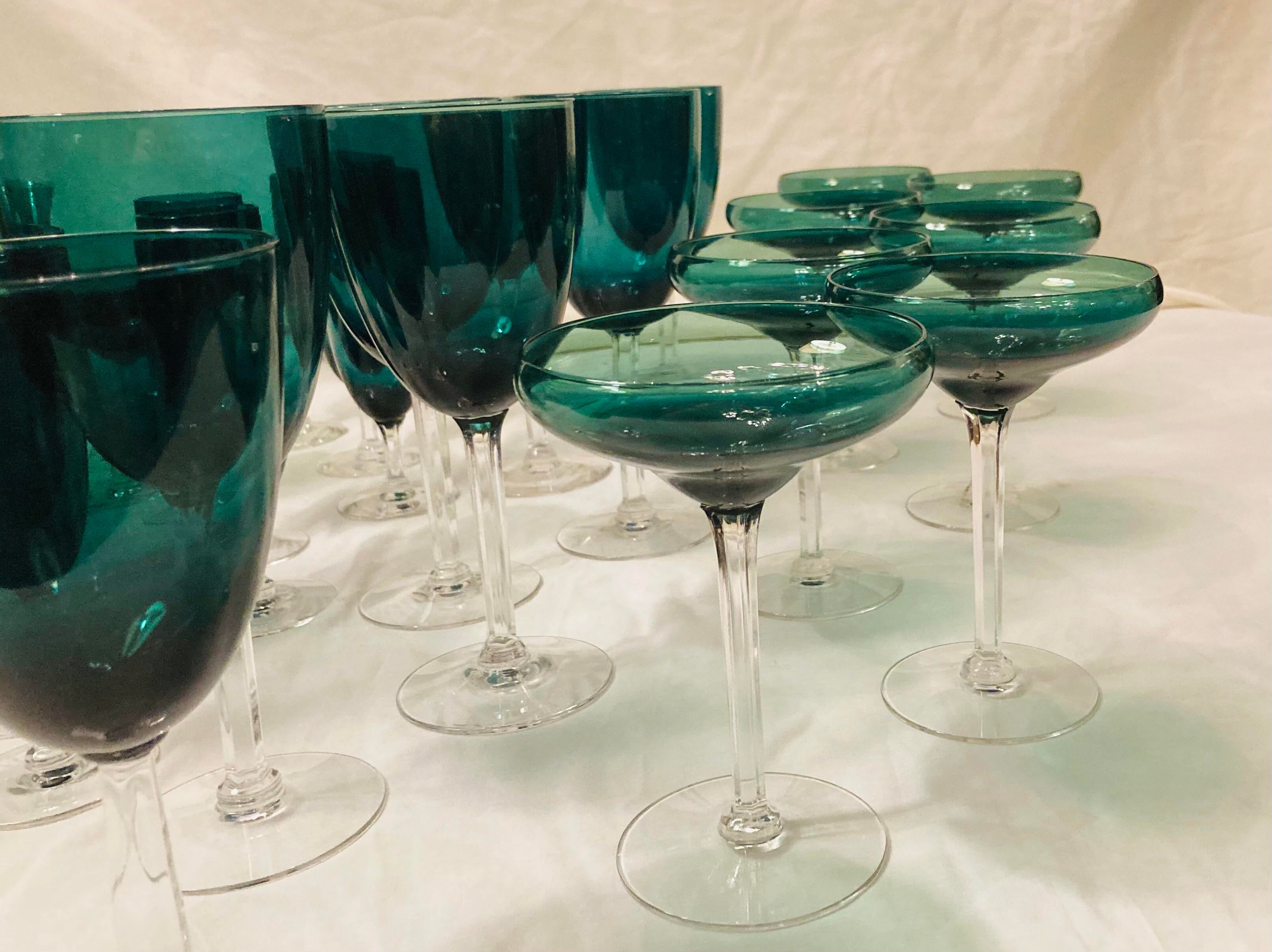 Vintage Set of Dark Emerald Green Crystal Glass Set of Wine Beverage Glasses