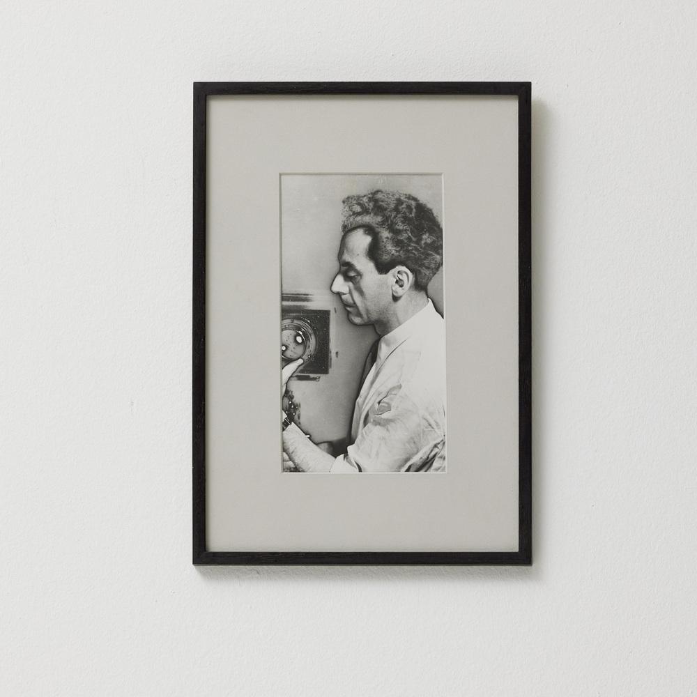 洋書 Man Ray Portraits vintage-black-and-white-