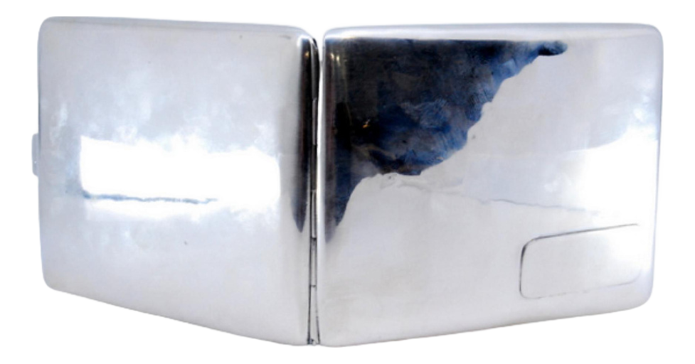 monogram cigarette case Rectangular Silver with Engraved Floral Motifs, Card and Spring Lid Louis Vuitton Monogram Vernis Cigarette