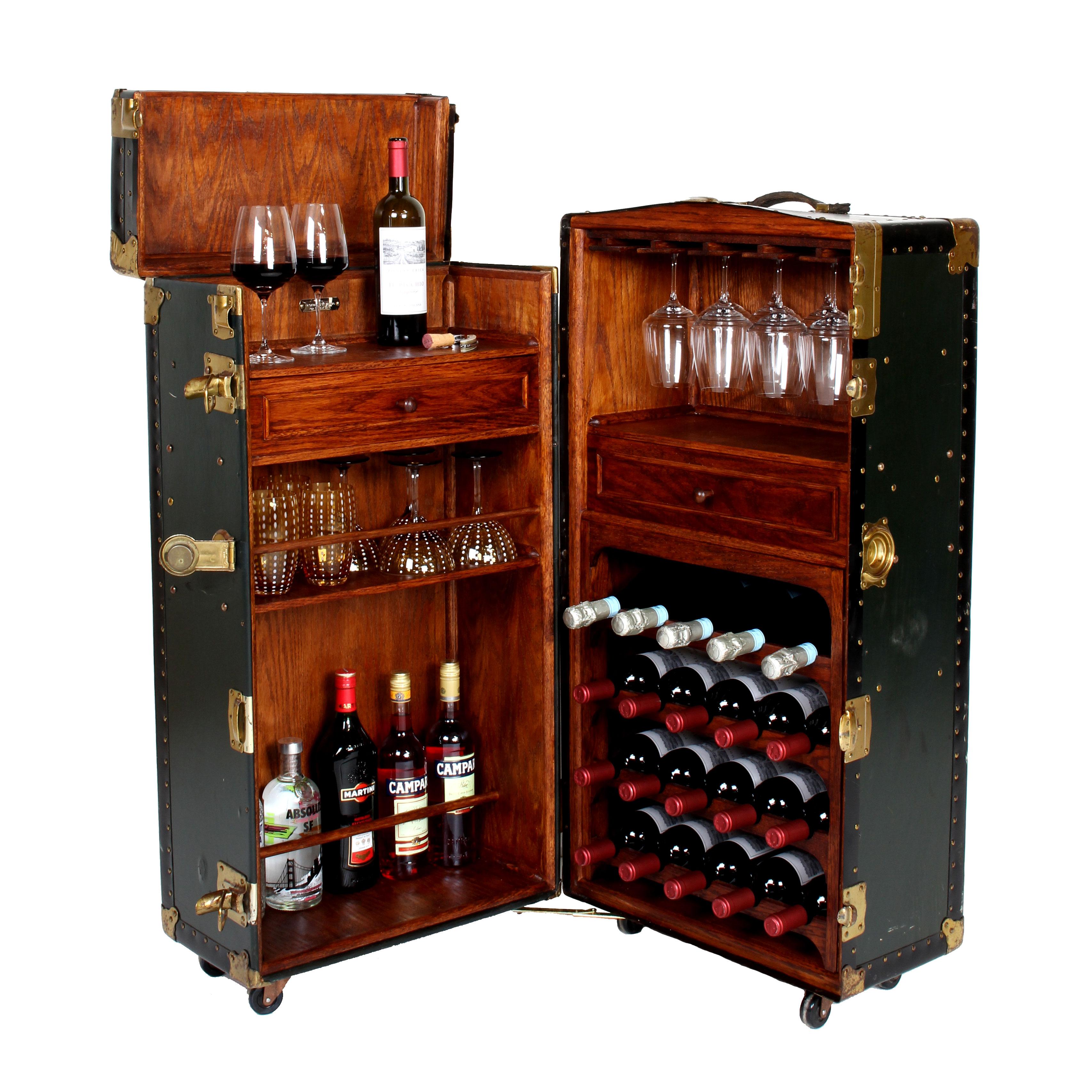 Just pic of a steamer trunk bar