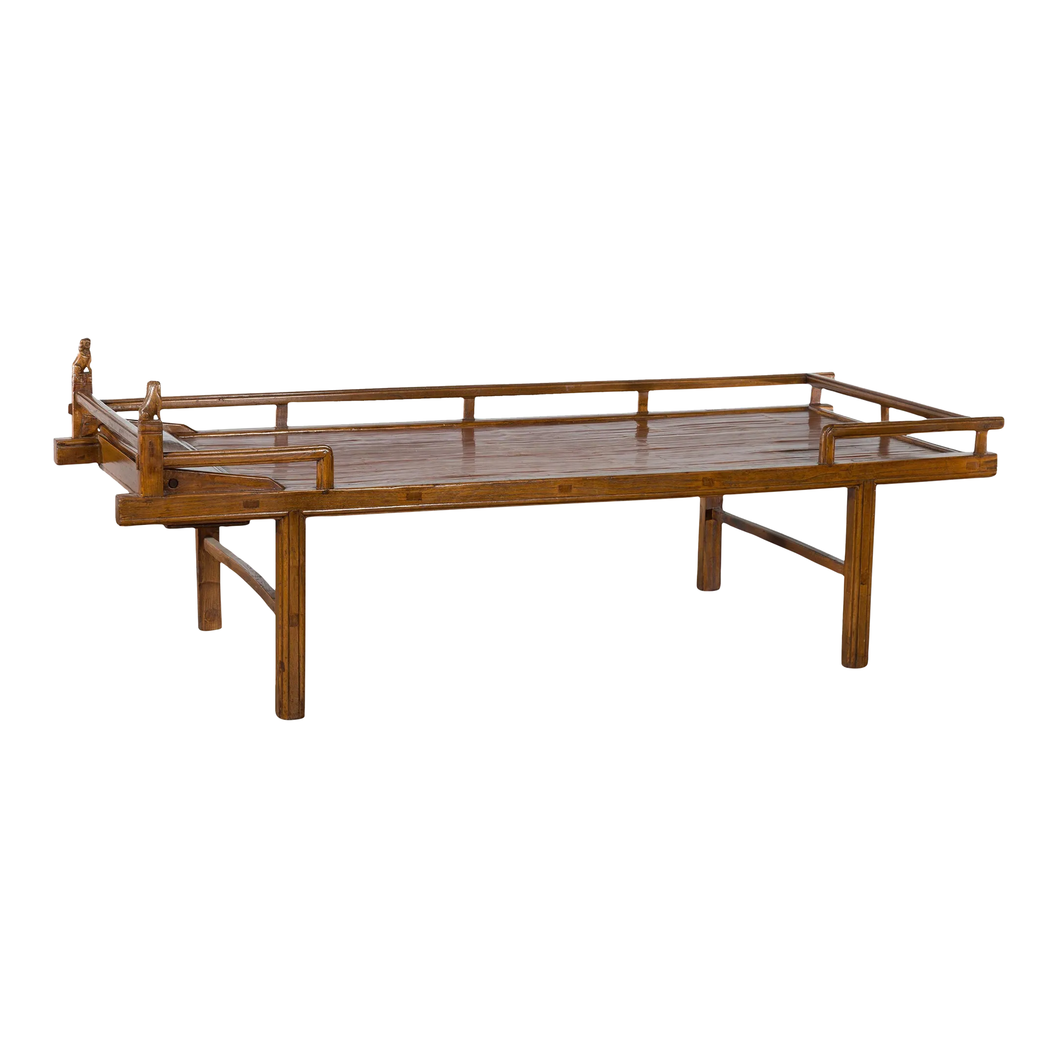 19th Century Chinese Qing Dynasty Elm & Bamboo Seat Daybed with Guardian Lions