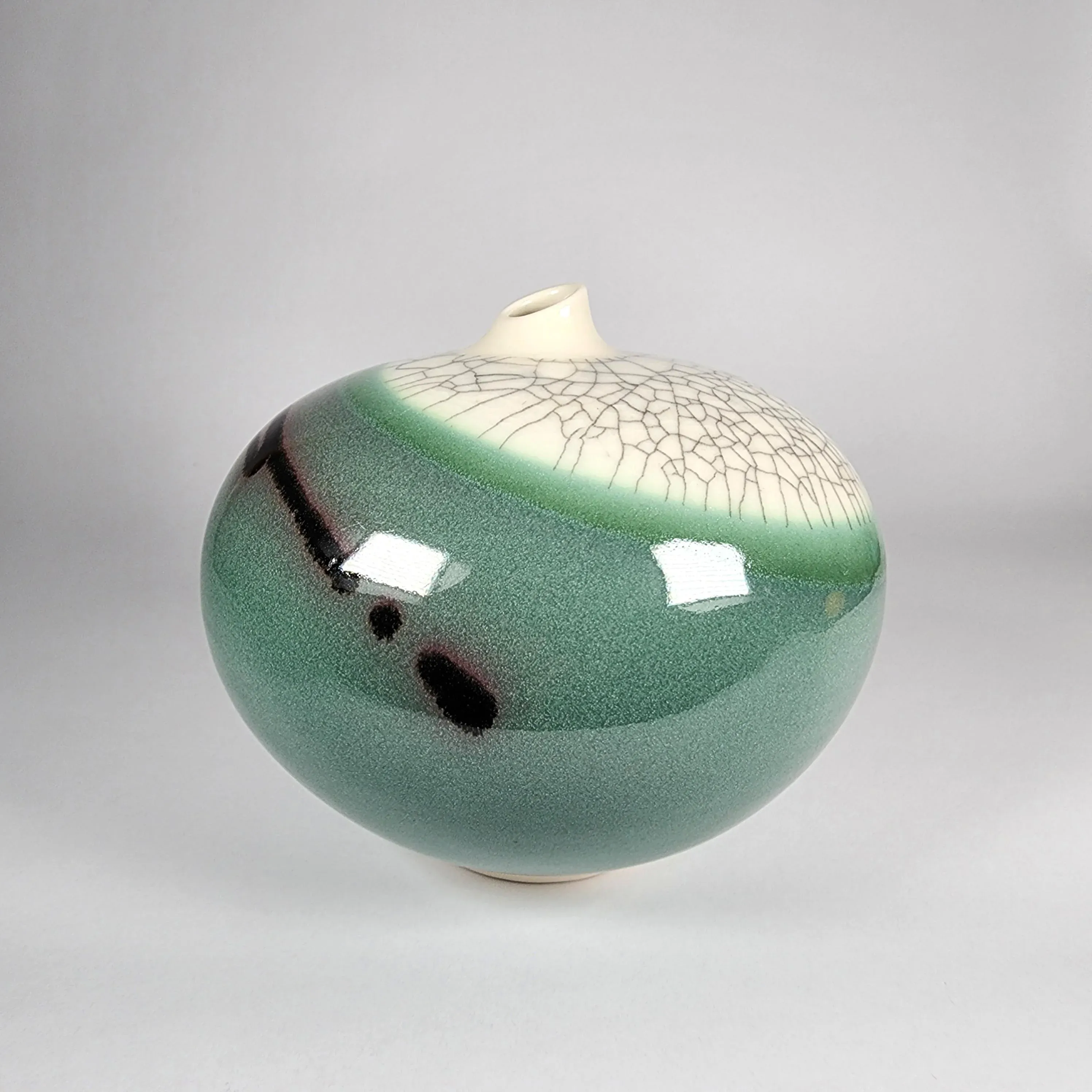 Deborah Shapiro Bulbous Porcelain Vase Celadon PNW Oregon Pottery Crackle