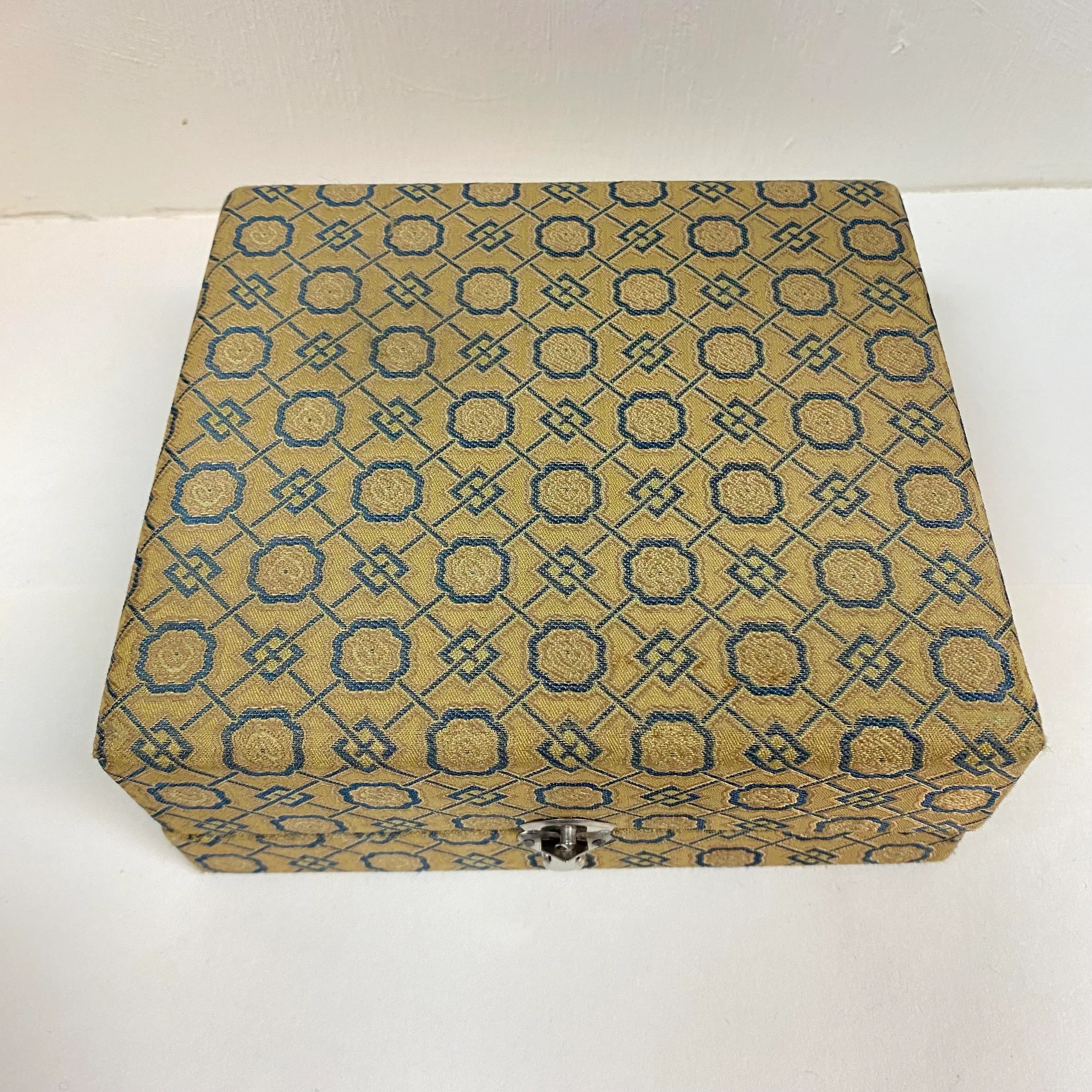 Vintage Chinese Peking Seven Hexagonal Cloisonné Enameled Trinket