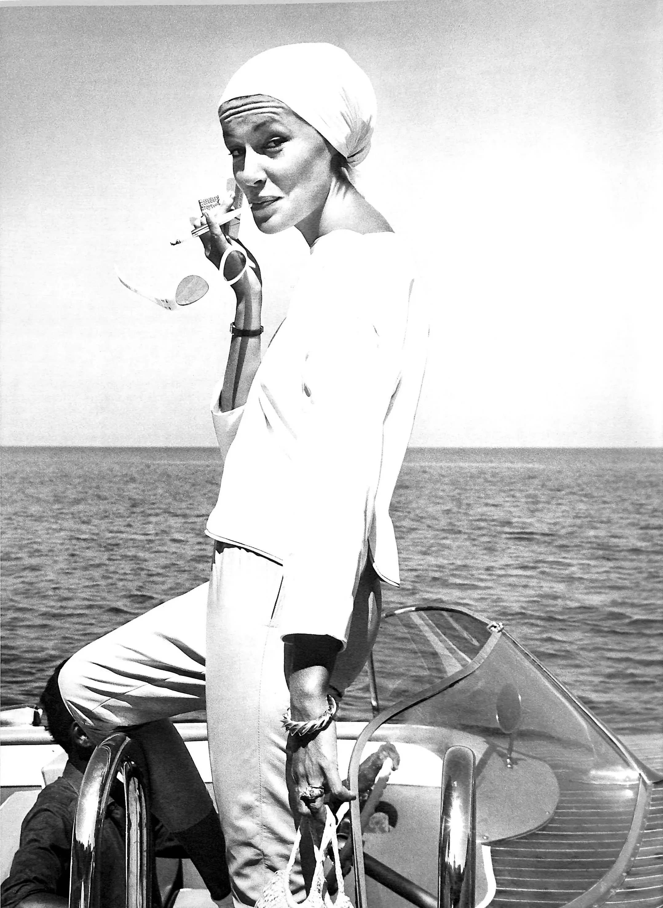 Avedon: Photographs 1947-1977