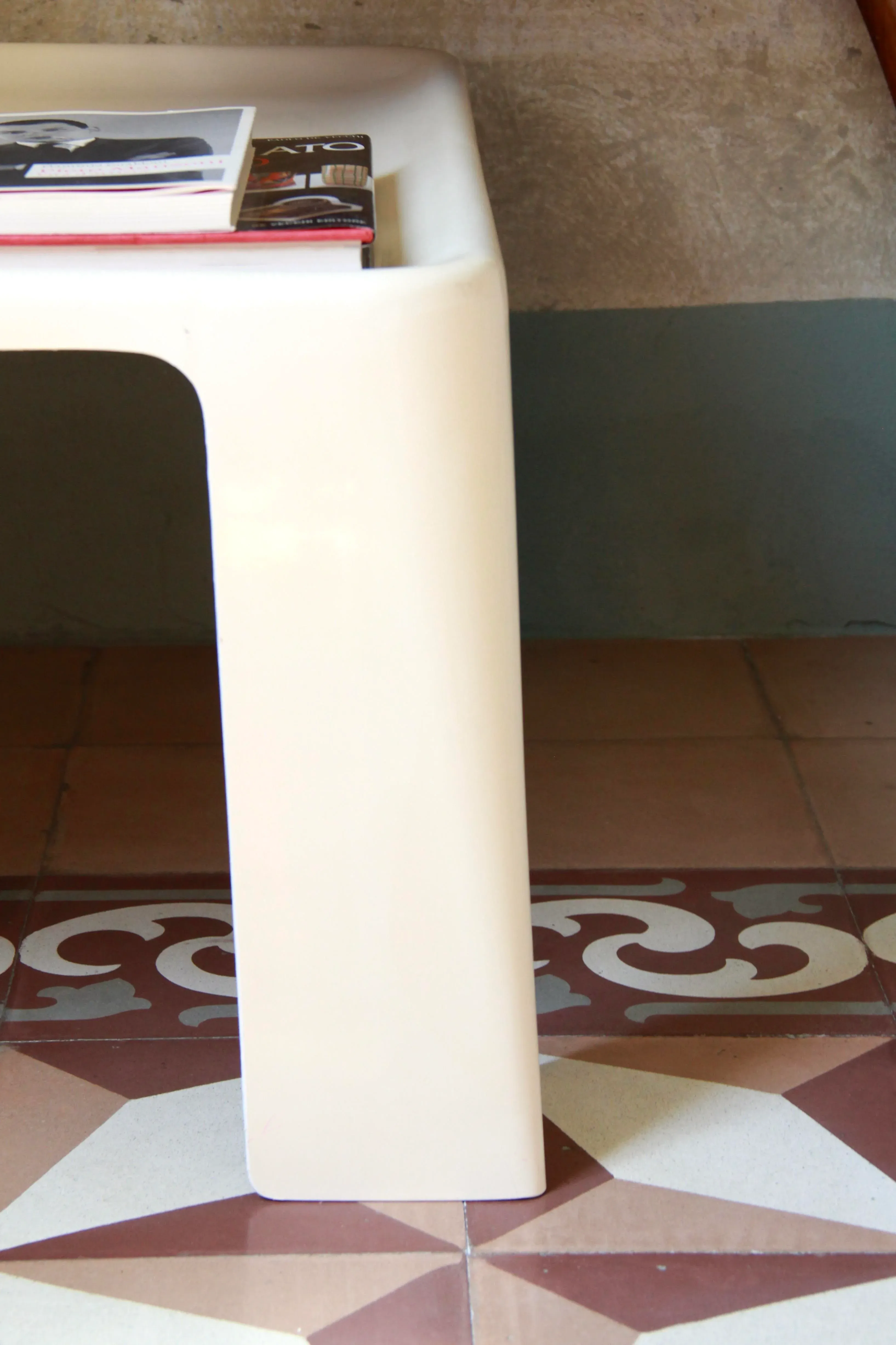 Table basse AMANTA design Mario BELLINI années 70 édition B&B Italia - Ameublement
