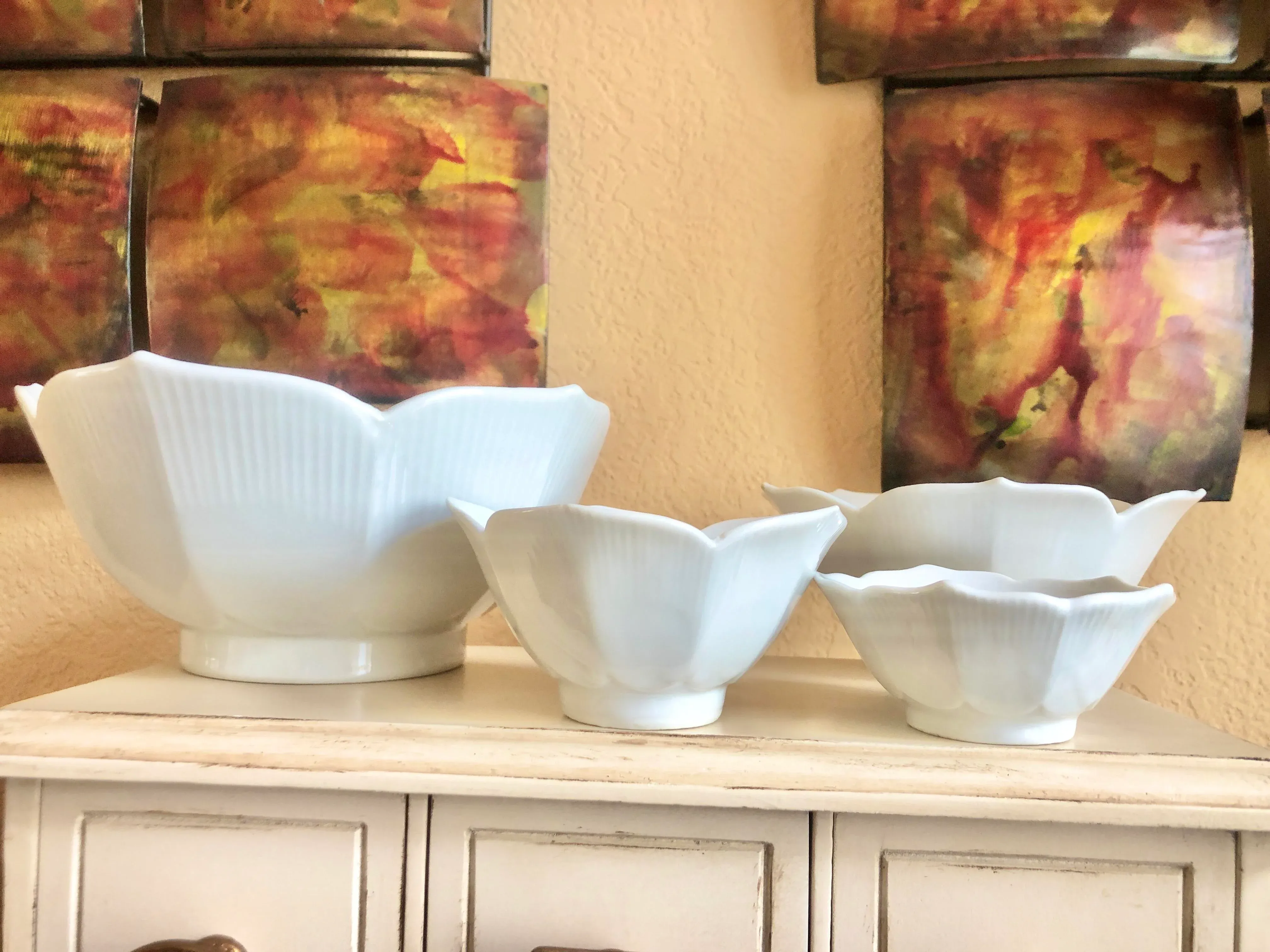Mid 20th-Century Porcelain Nesting Lotus Serveware Bowls