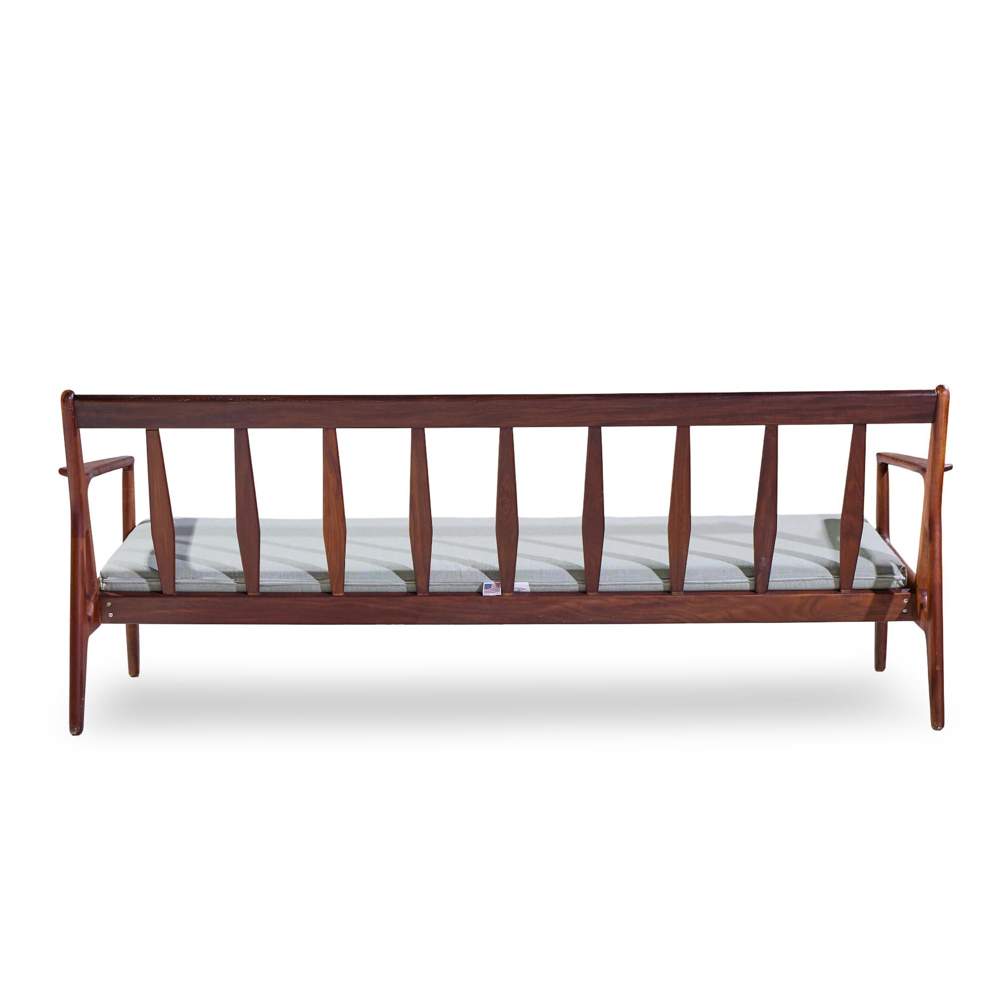 Arne Vodder for Vamo Møbelfabrik Model 6 Mid Century Danish Teak Sofa