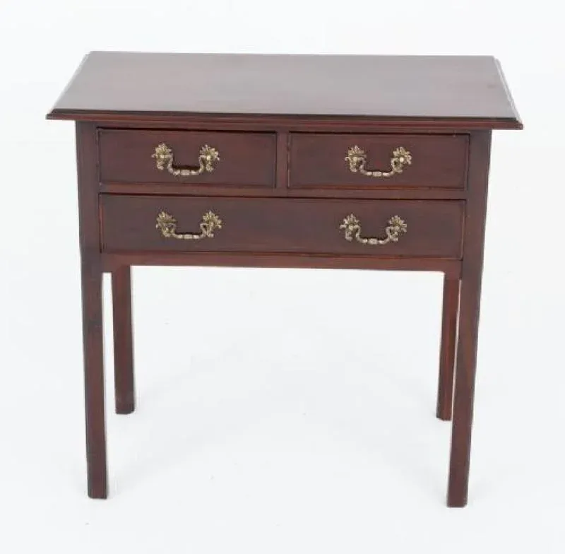 Georgian Low Boy Mahogany Chest