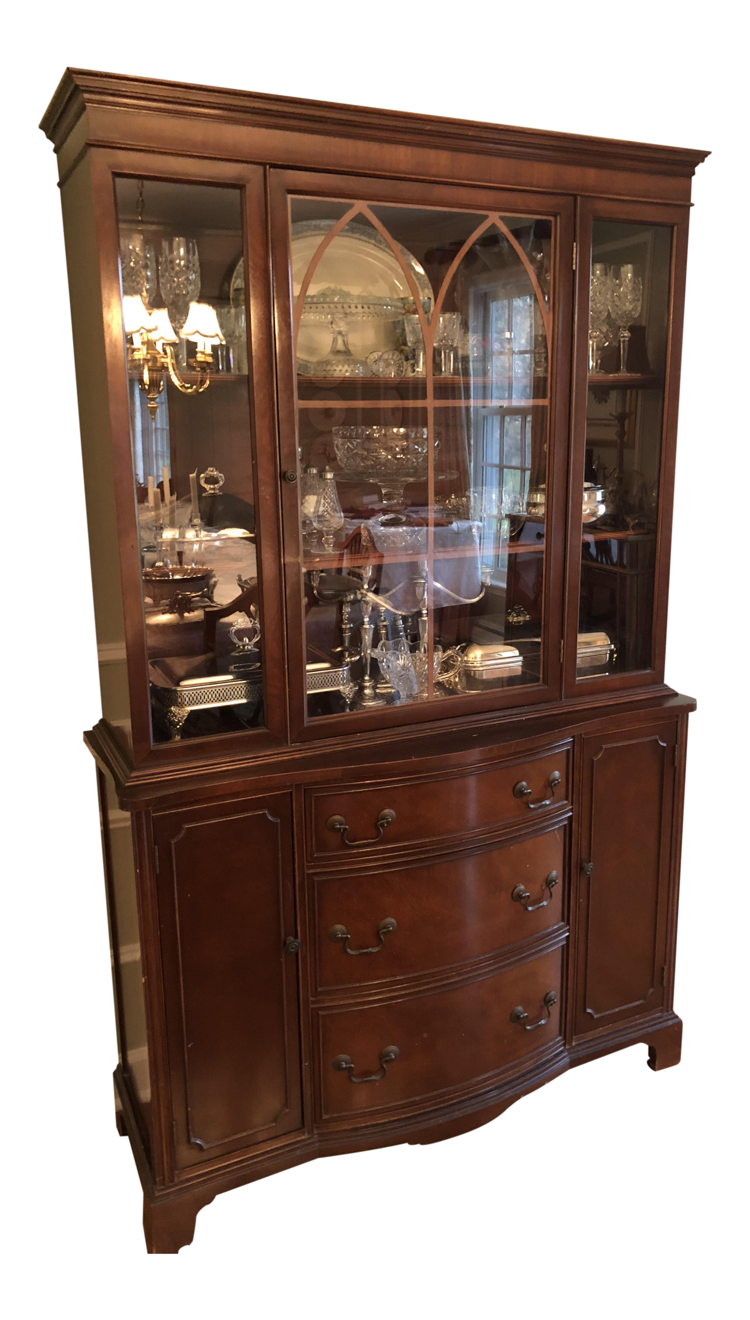 Vintage 1940 S Duncan Phyfe China Cabinet Chairish