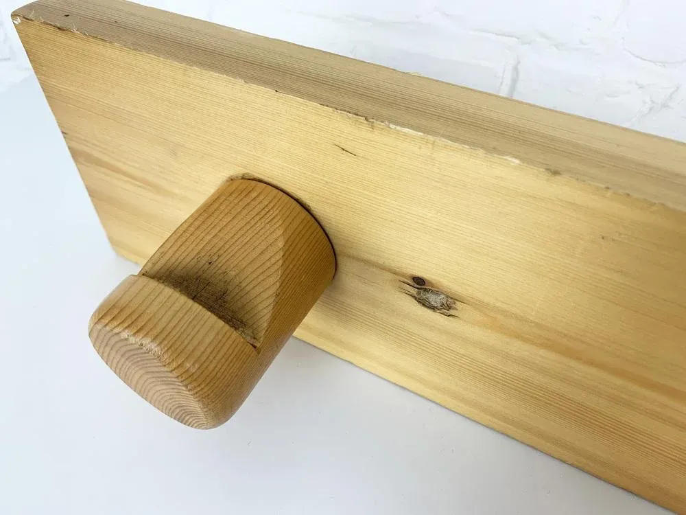 French Coat Rack in Pinewood attributed to Charlotte Perriand for
