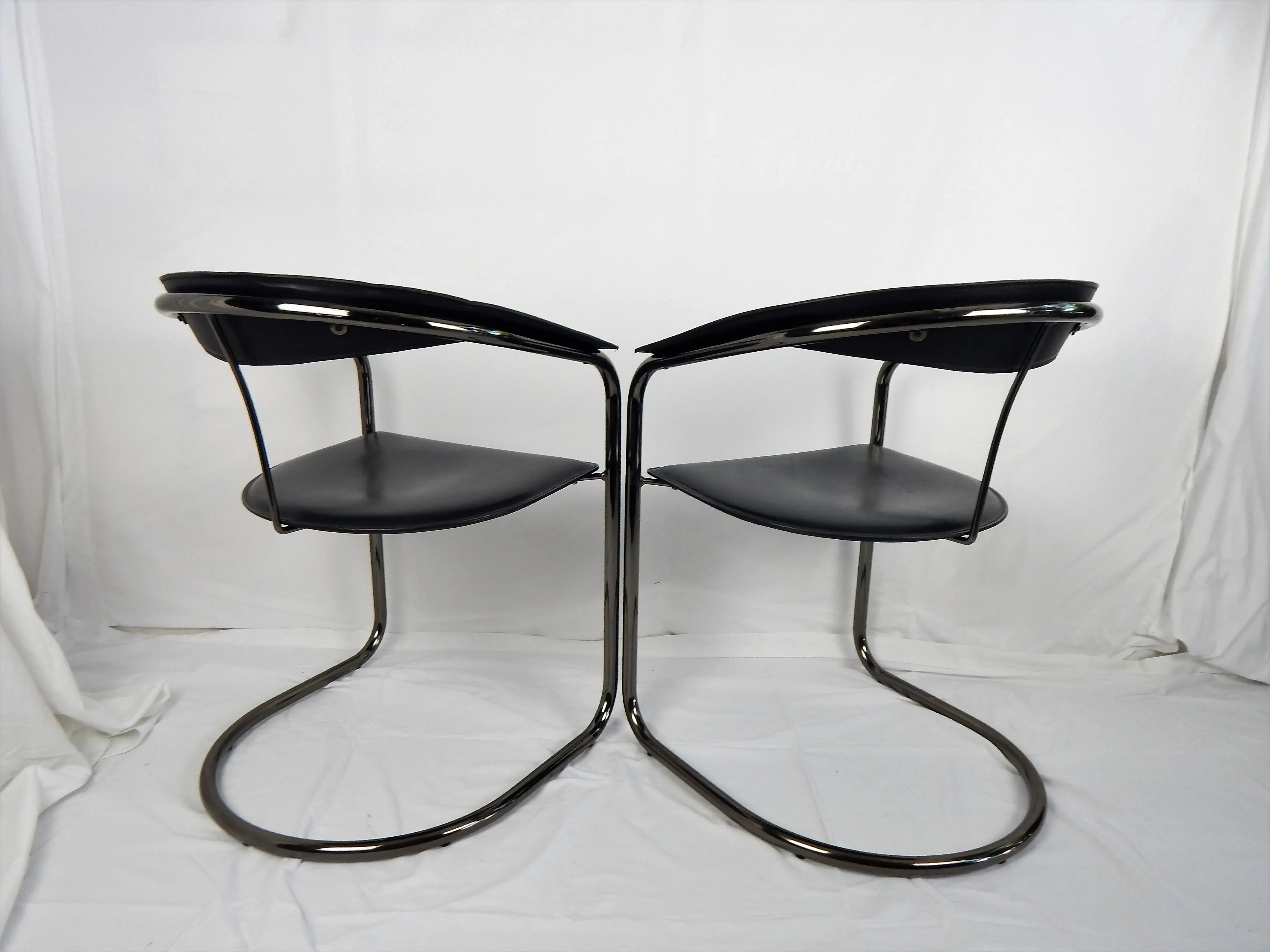 Italian Arrben Chair イタリア チェア カッシーナ Arrben Italy Canasta Cantilever Chairs, a Pair | Chairish