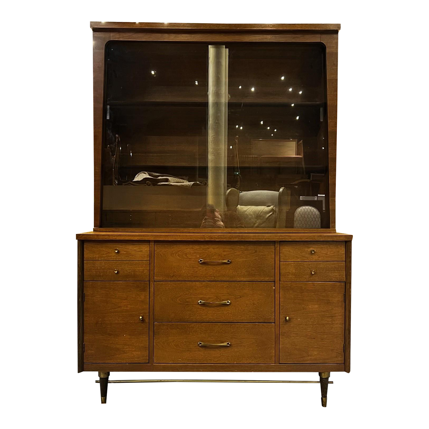 Bassett furniture cheap china hutch