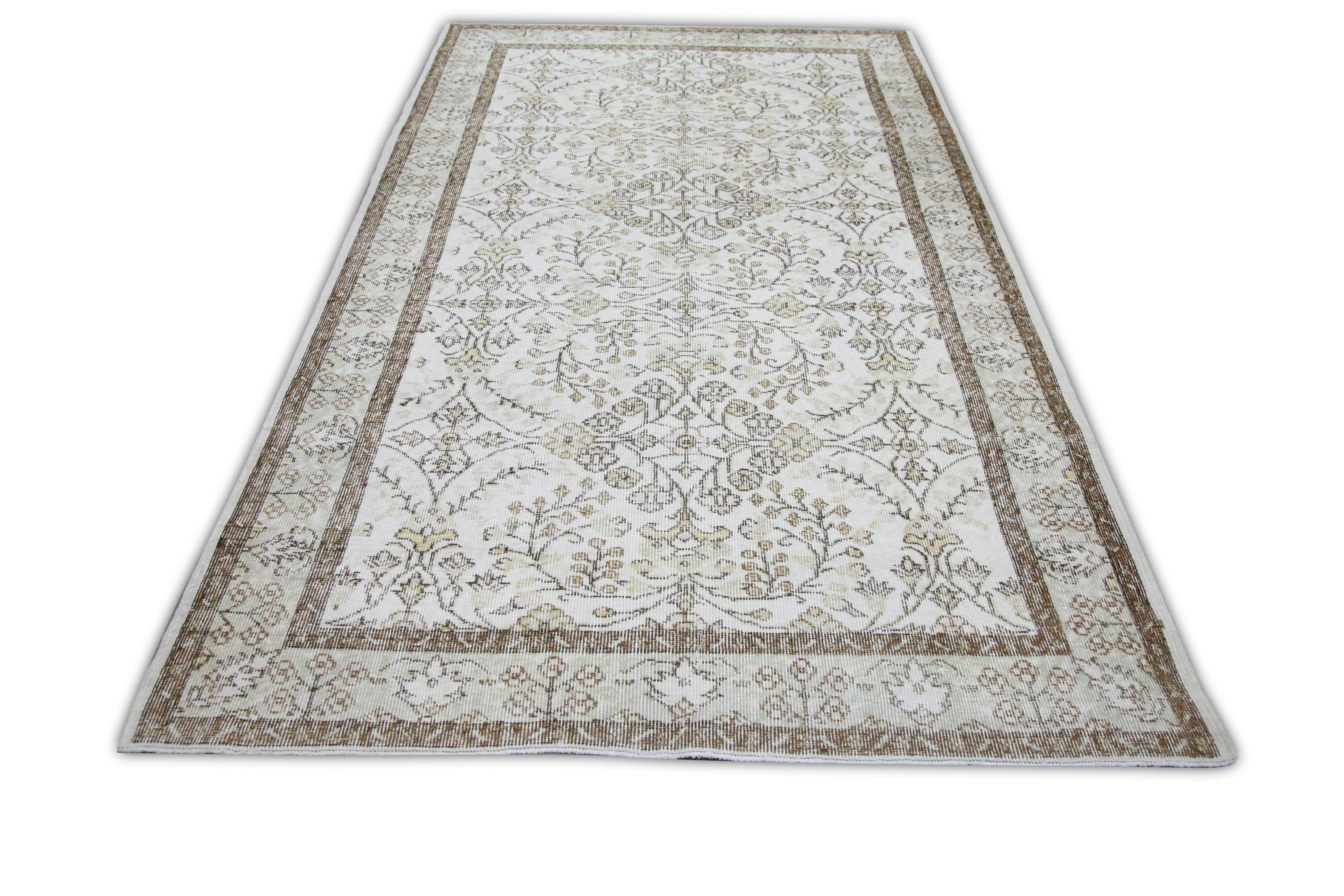 Vintage Turkish Rug 5'3