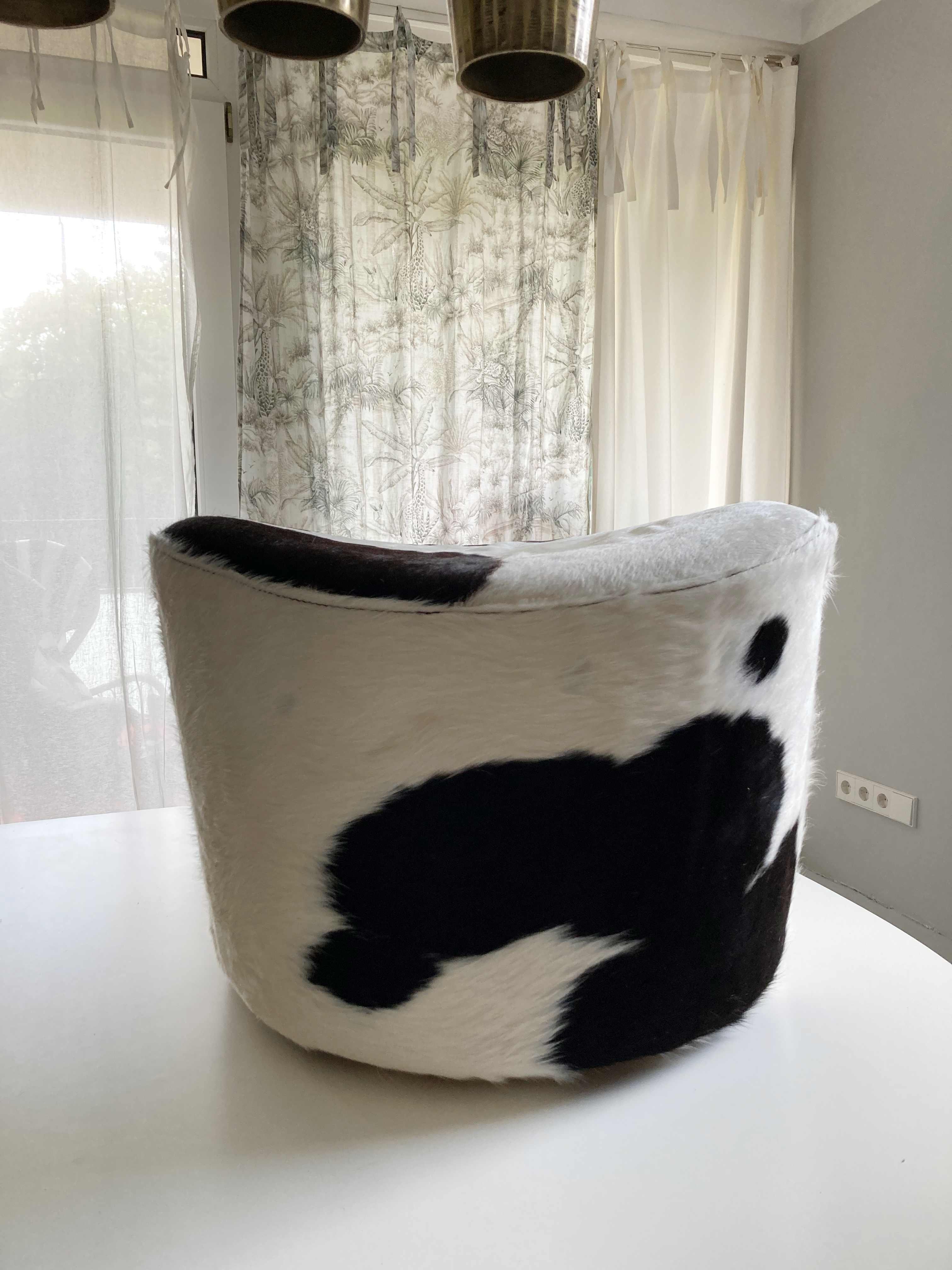 Niels Gammelgaard Cowhide Stool Ikea IKEA ハラコ スツール2脚 牛柄